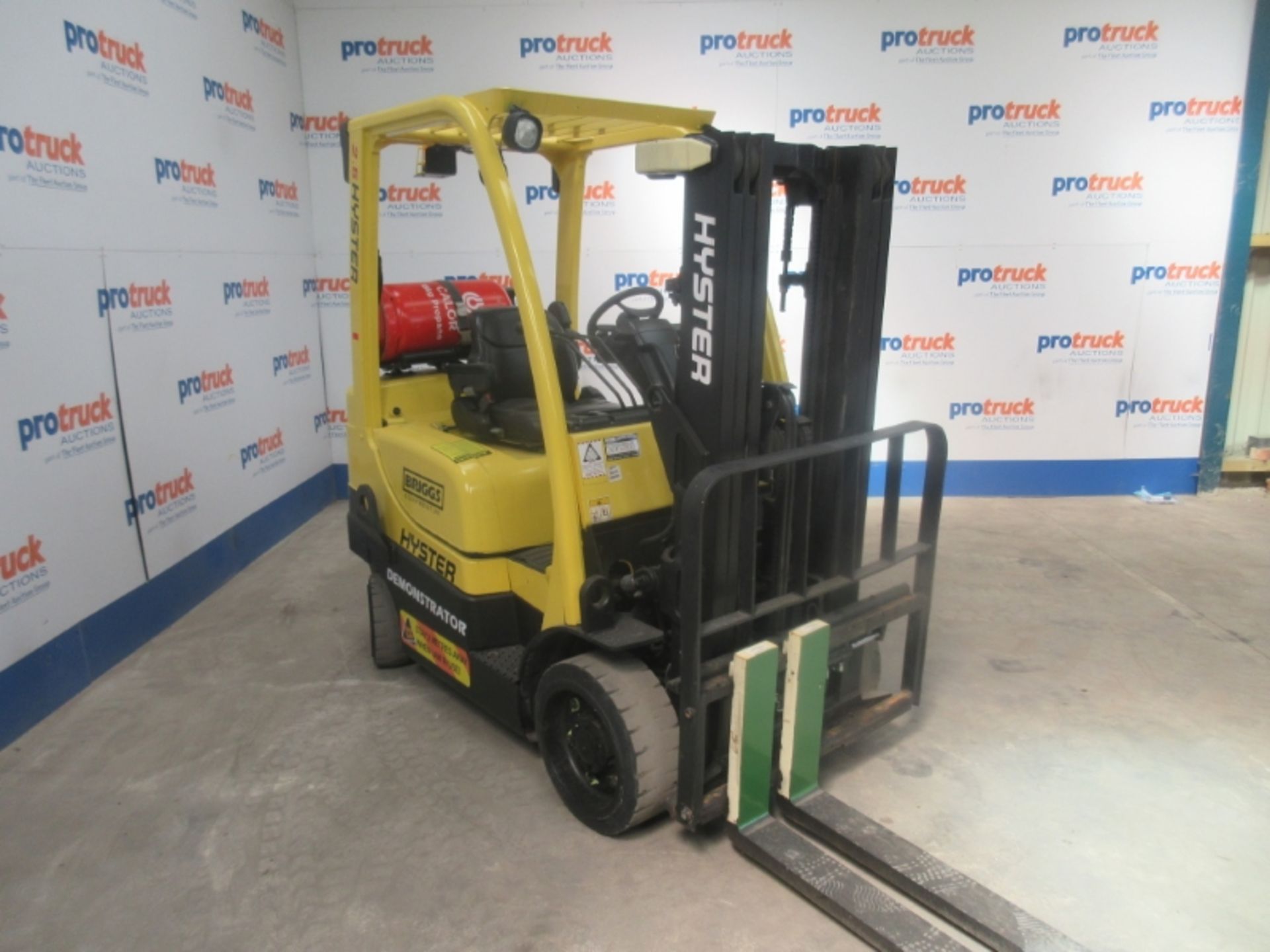 HYSTER S2.5FT Plant LPG / CNG - VIN: F187V24591L - Year: 2013 - 2,654 Hours - 4.35M Triplex - Image 2 of 7