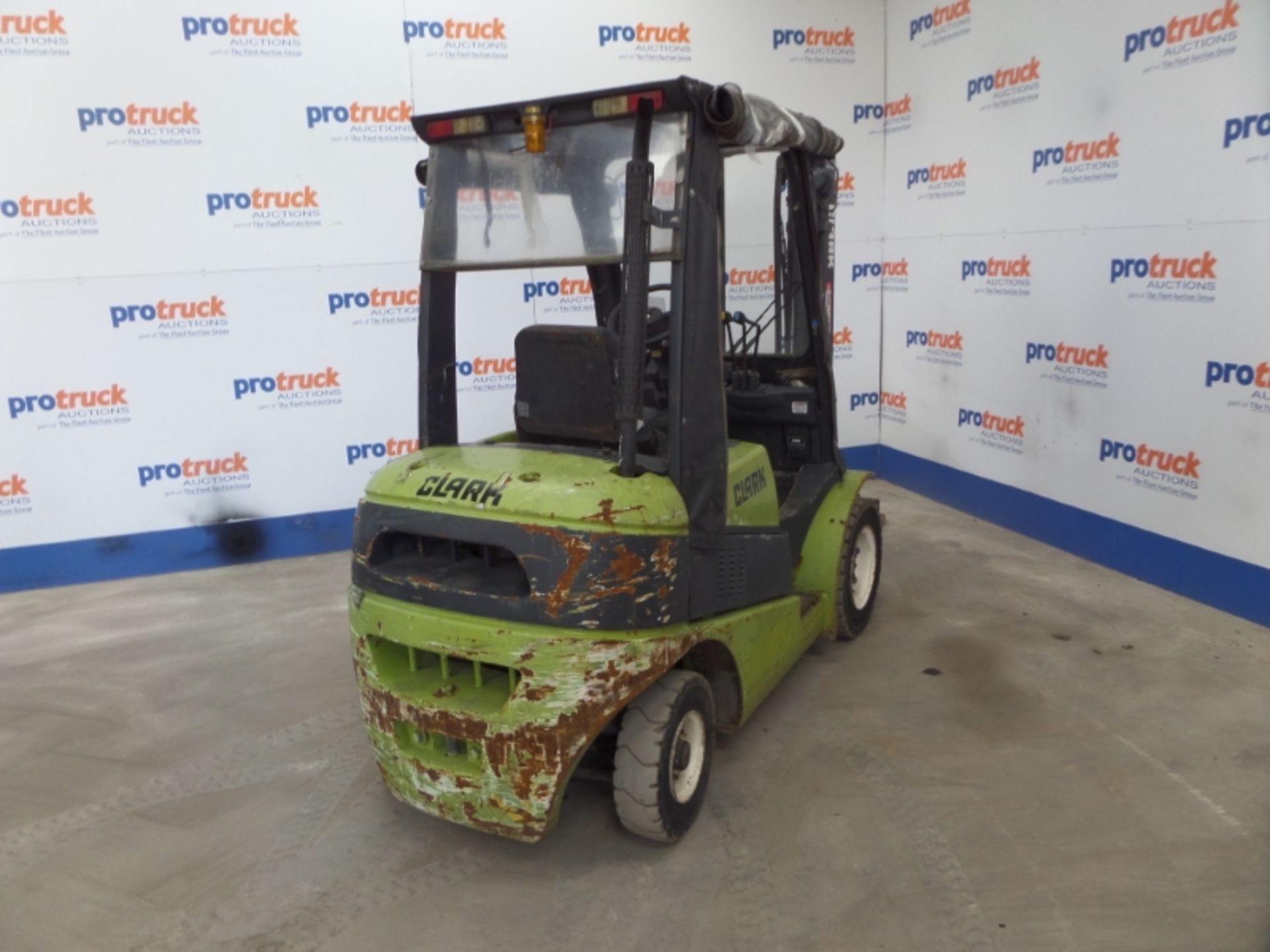 CLARK C25D Plant Diesel - VIN: P232D14619646KF - Year: 2007 - 6,701 Hours - 3.3M Duplex Forklift, - Image 4 of 7