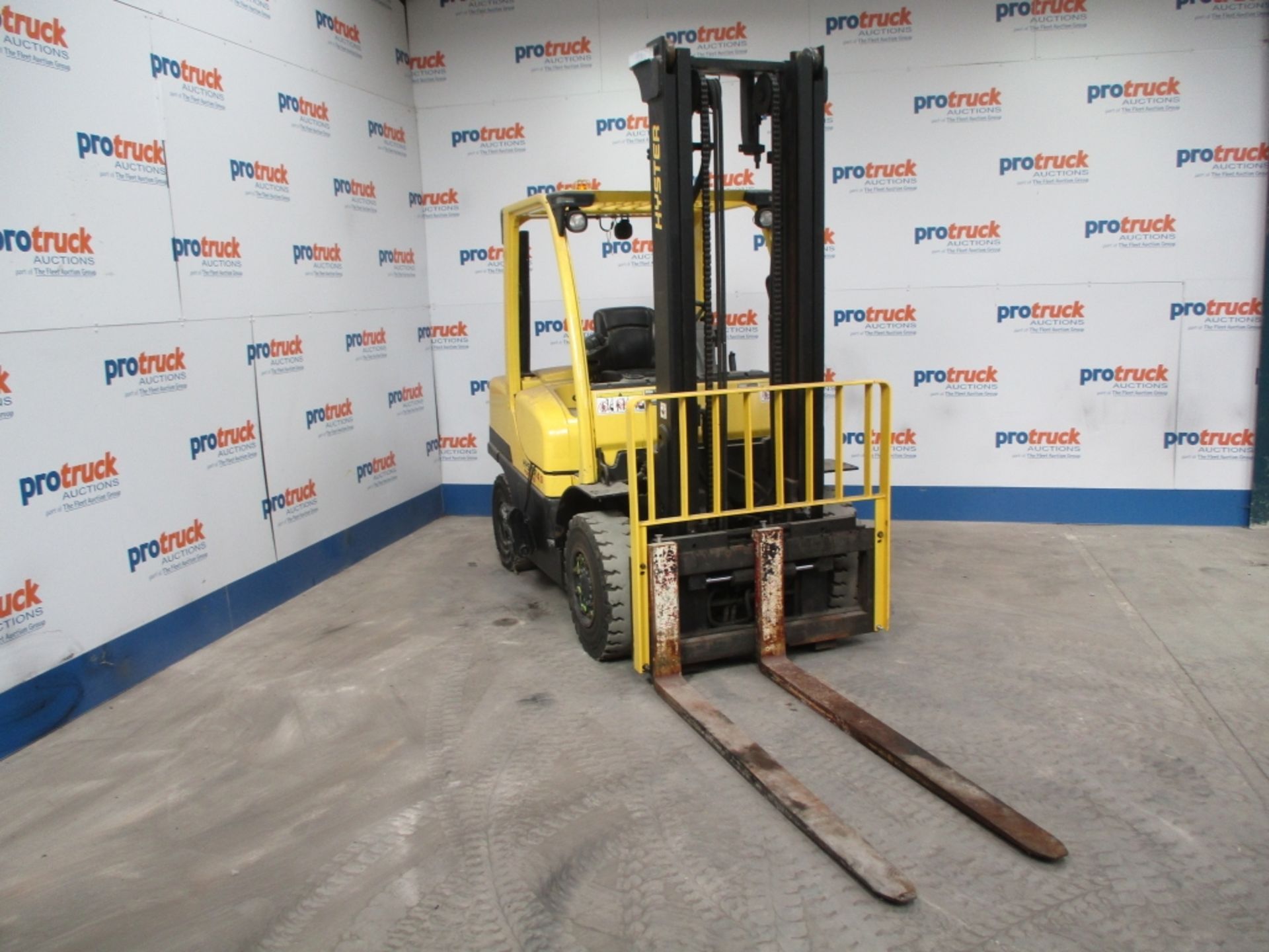 HYSTER H4.0FT6 Plant Diesel - VIN: P05B02910H - Year: 2010 - 3,488 Hours - 4.3M Duplex Forklift, - Image 2 of 6
