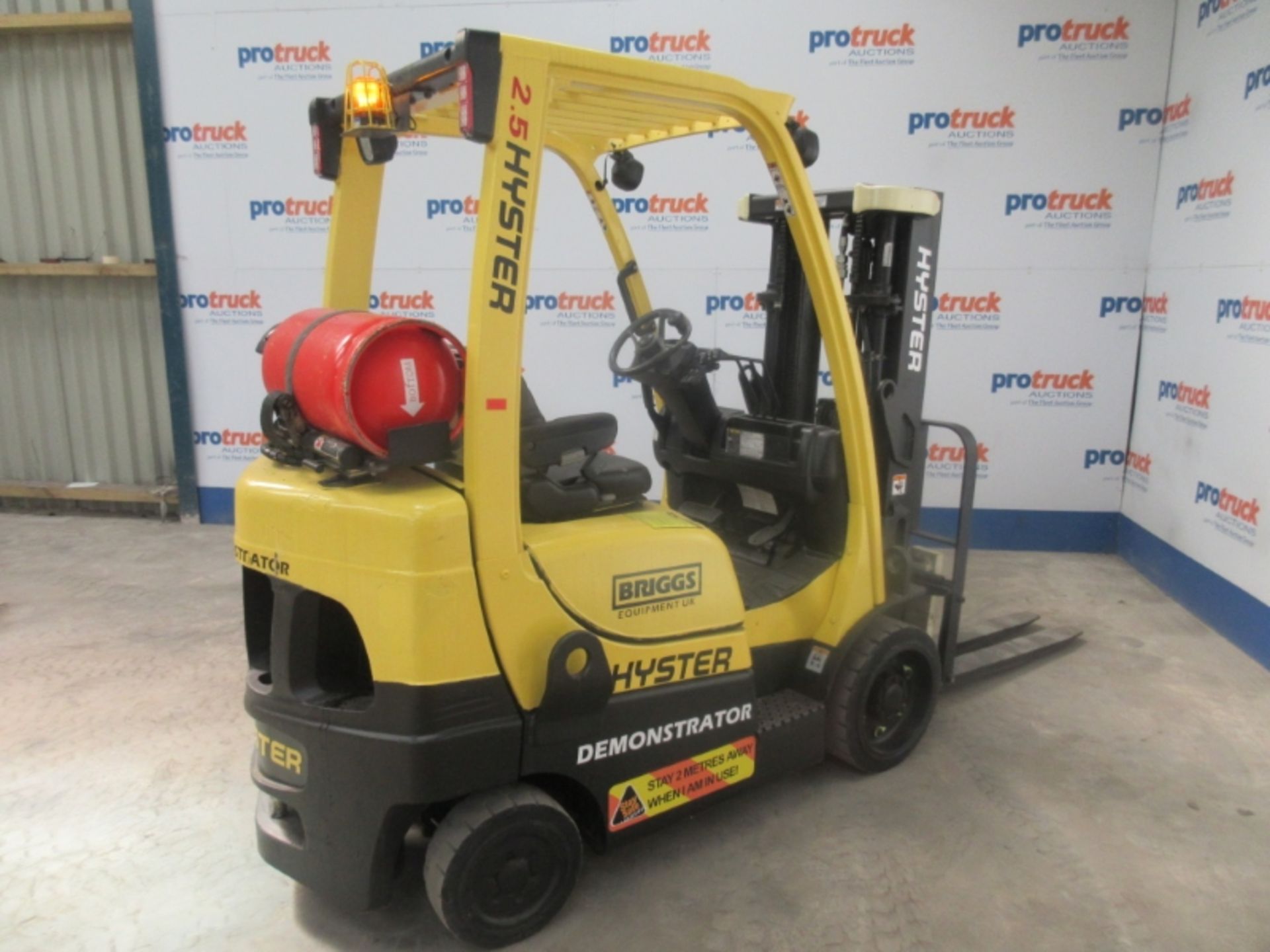 HYSTER S2.5FT Plant LPG / CNG - VIN: F187V24591L - Year: 2013 - 2,654 Hours - 4.35M Triplex - Image 4 of 7