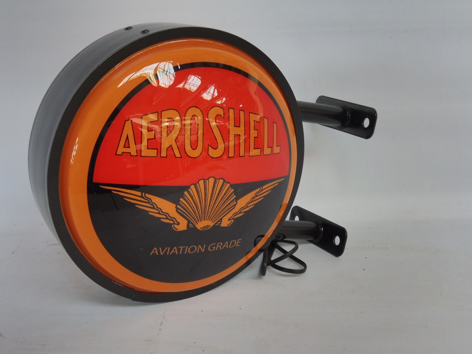 A contemporary plastic illuminated lightbox advertising 'Aeroshell Aviation Grade', 15" wide x 12" - Image 2 of 3