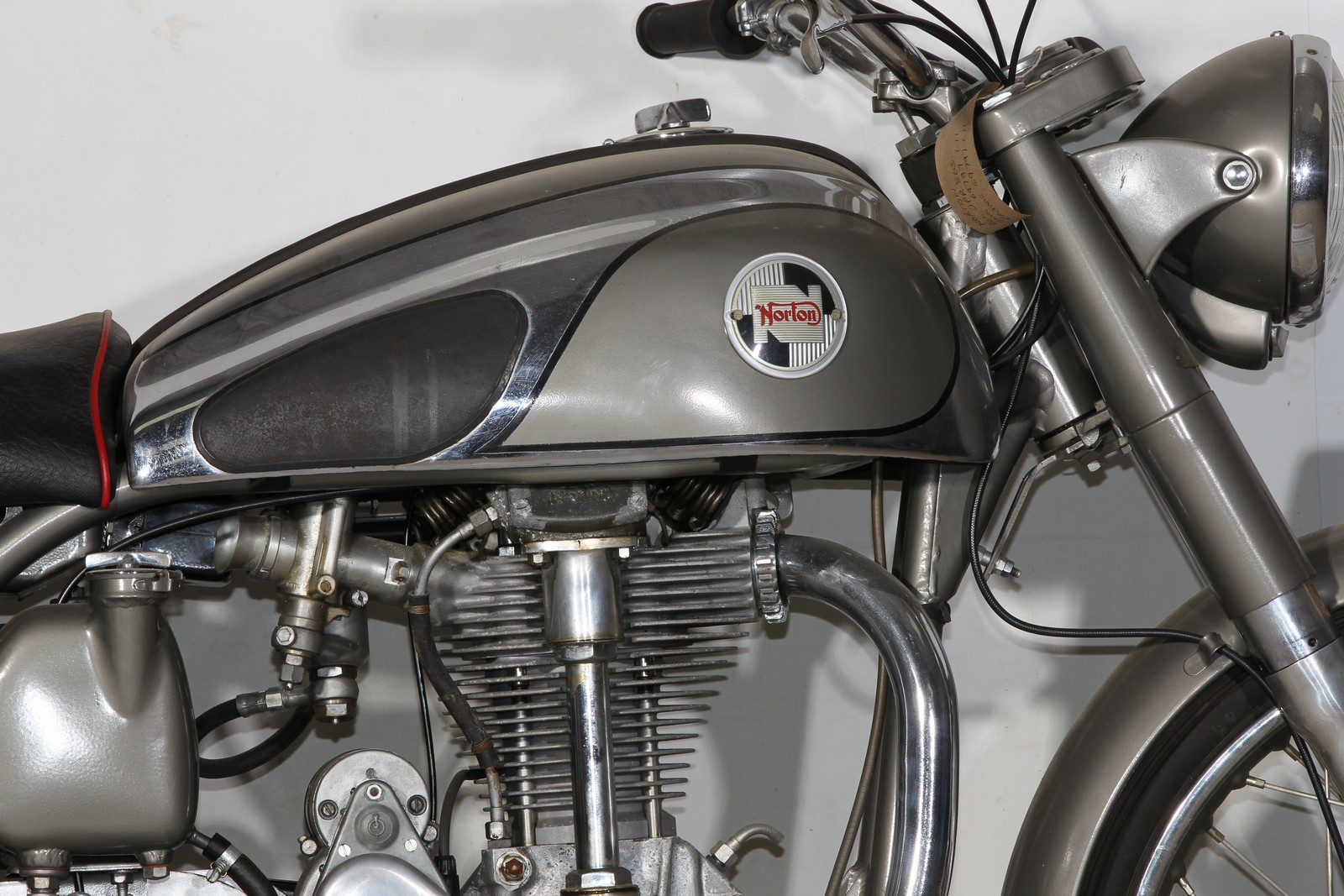 1956 Norton Model 30 International 490cc - Image 2 of 8