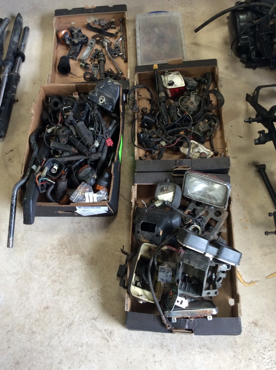 1981 Honda CB 250 RS Completely Dismantled - Image 7 of 9