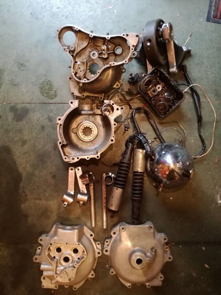 A collection of Norton spares including ES2 cases, Dominator cases, a pair of Thunder Engineering