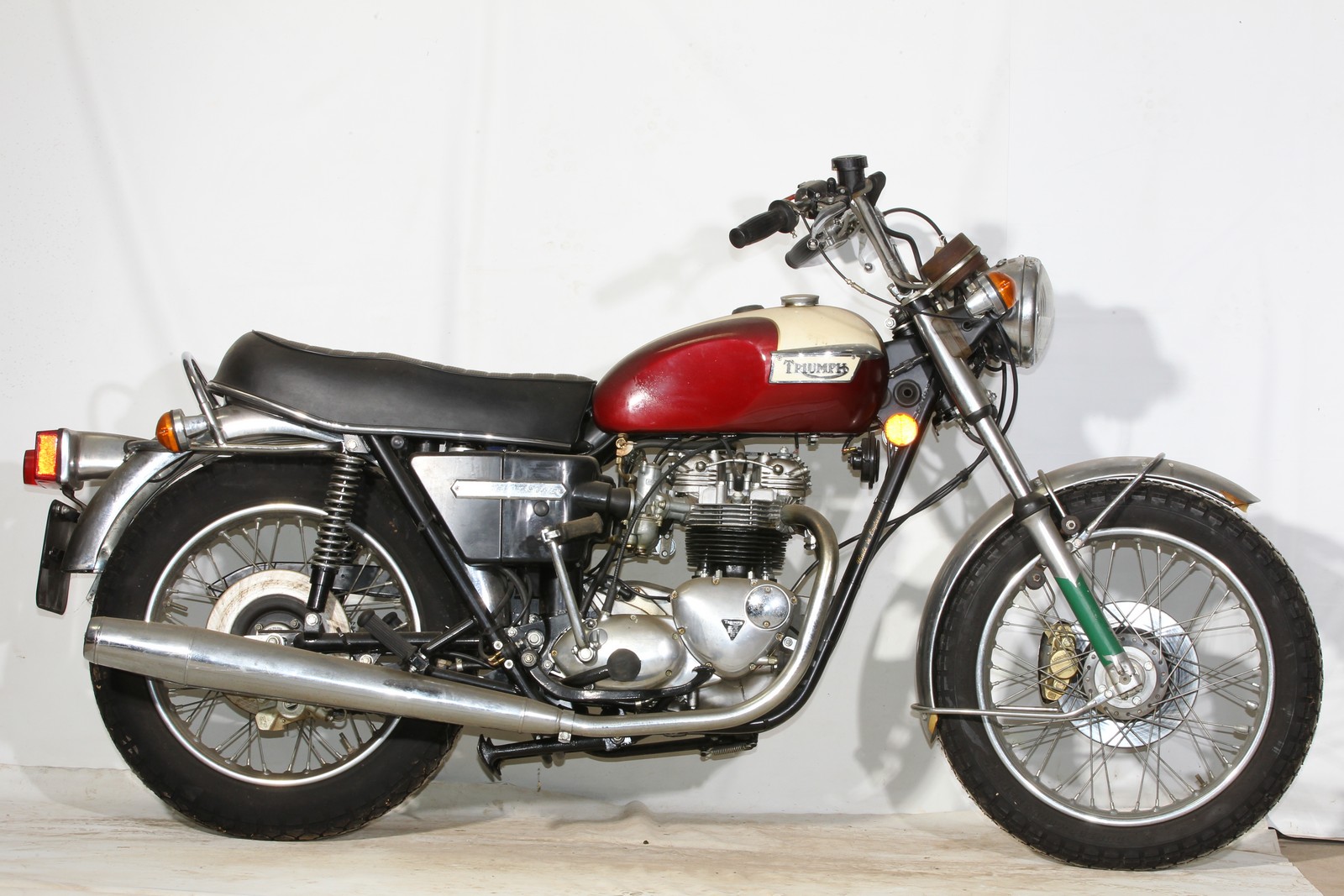 1976 Triumph Bonneville 750cc 5-speed