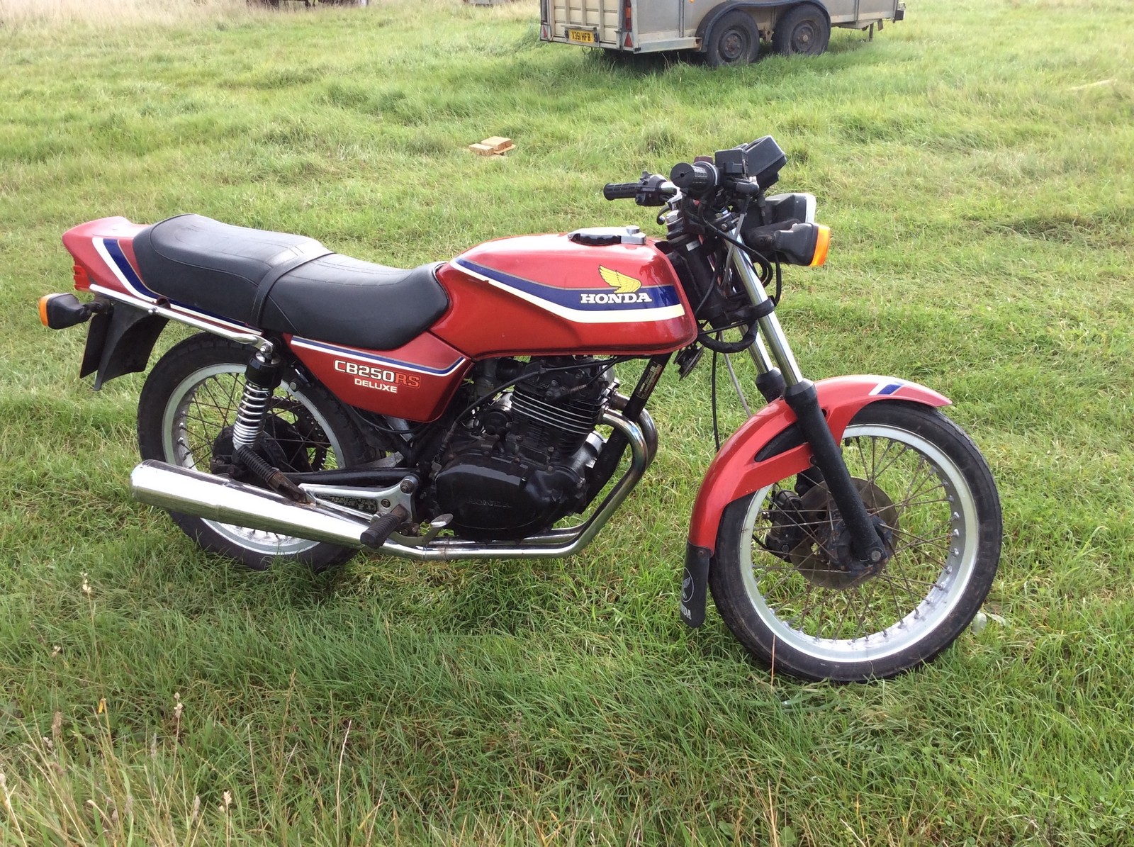 1984 Honda CB 250 RS Deluxe (electric start) - Image 2 of 7