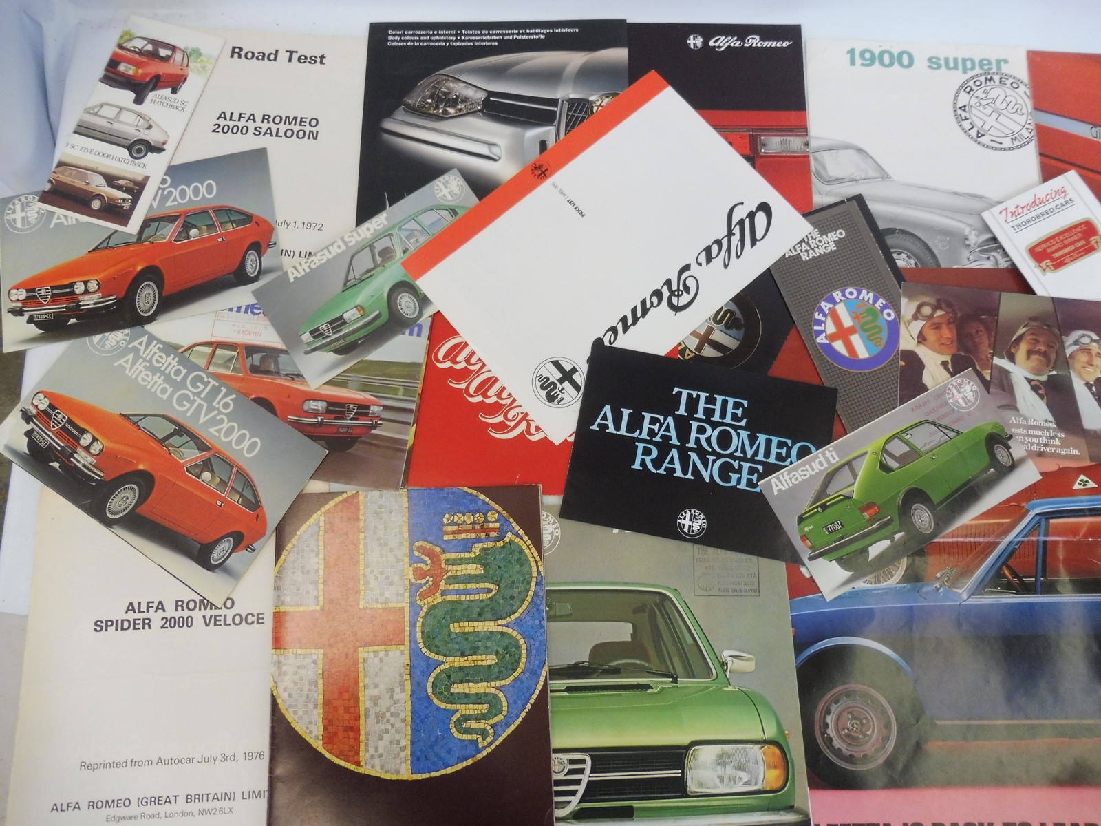 A quantity of Alfa-Romeo brochures featuring various models including the 1900 Super. - Image 2 of 3