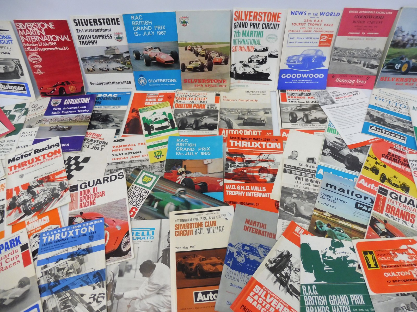 A colection of assorted race programmes. - Image 2 of 2