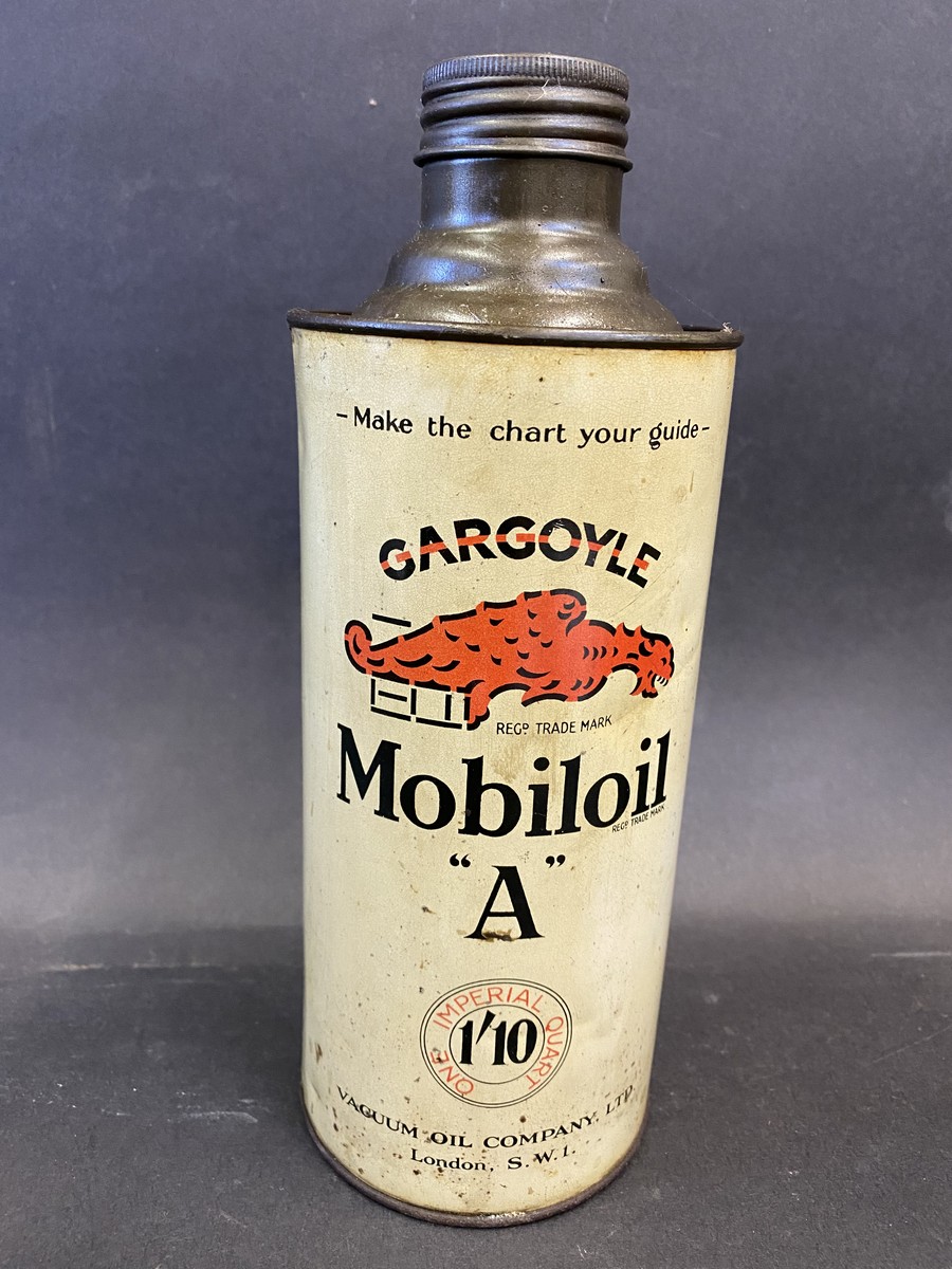 A Gargoyle Mobiloil 'A' grade cylindrical quart can, in excellent condition.
