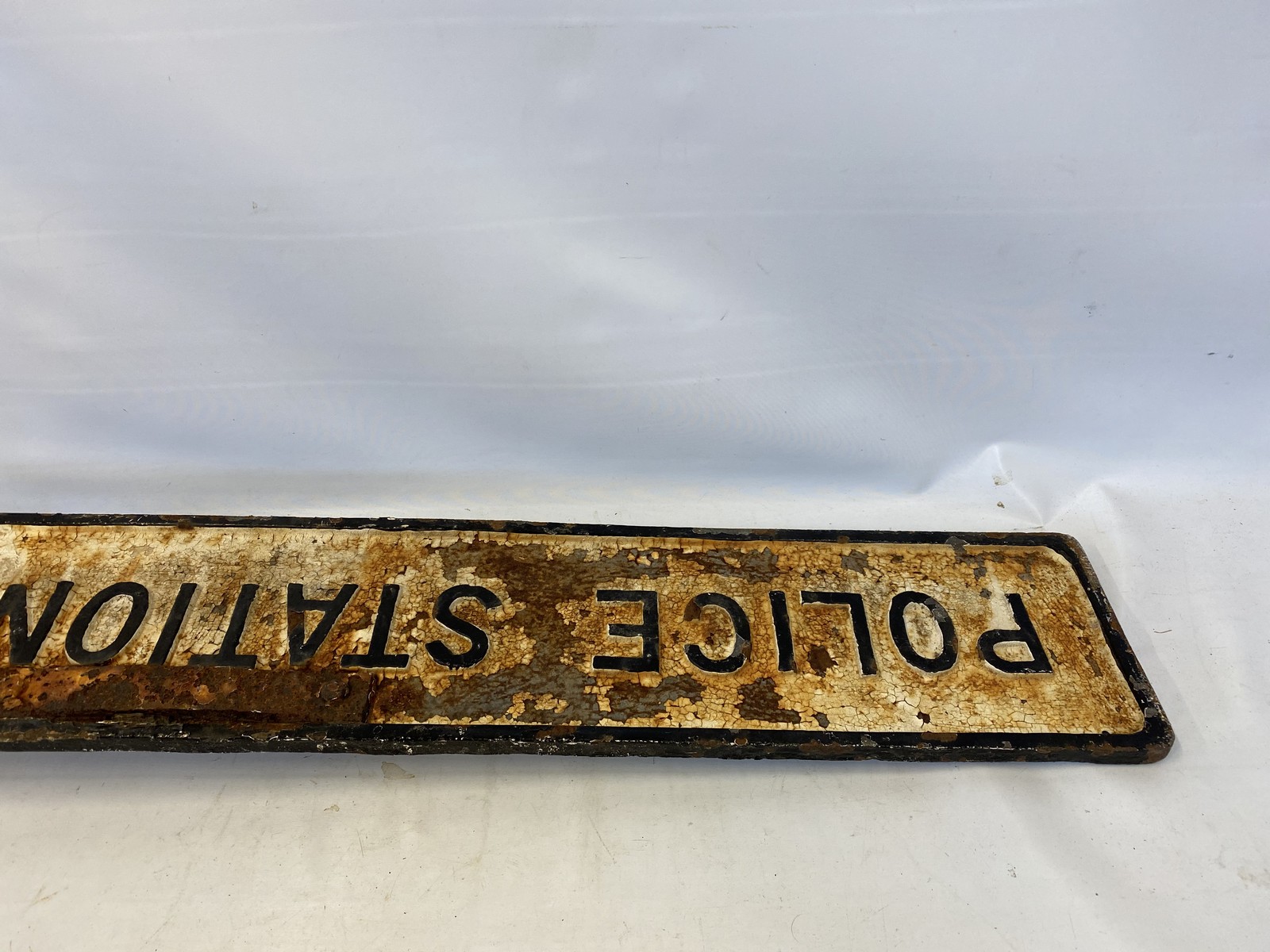 A 'Police Station' cast iron double sided directional road sign with partial bracket, 49 1/2 x 8" - Image 4 of 4