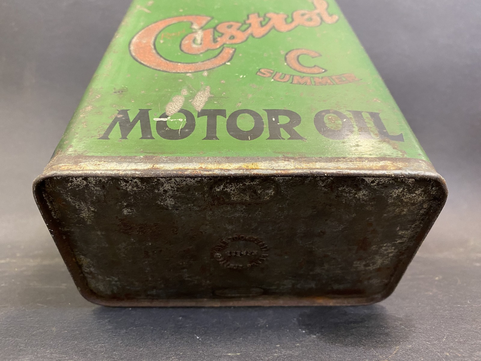 A Wakefield Castrol Motor Oil C Summer grade half gallon can. - Image 4 of 4