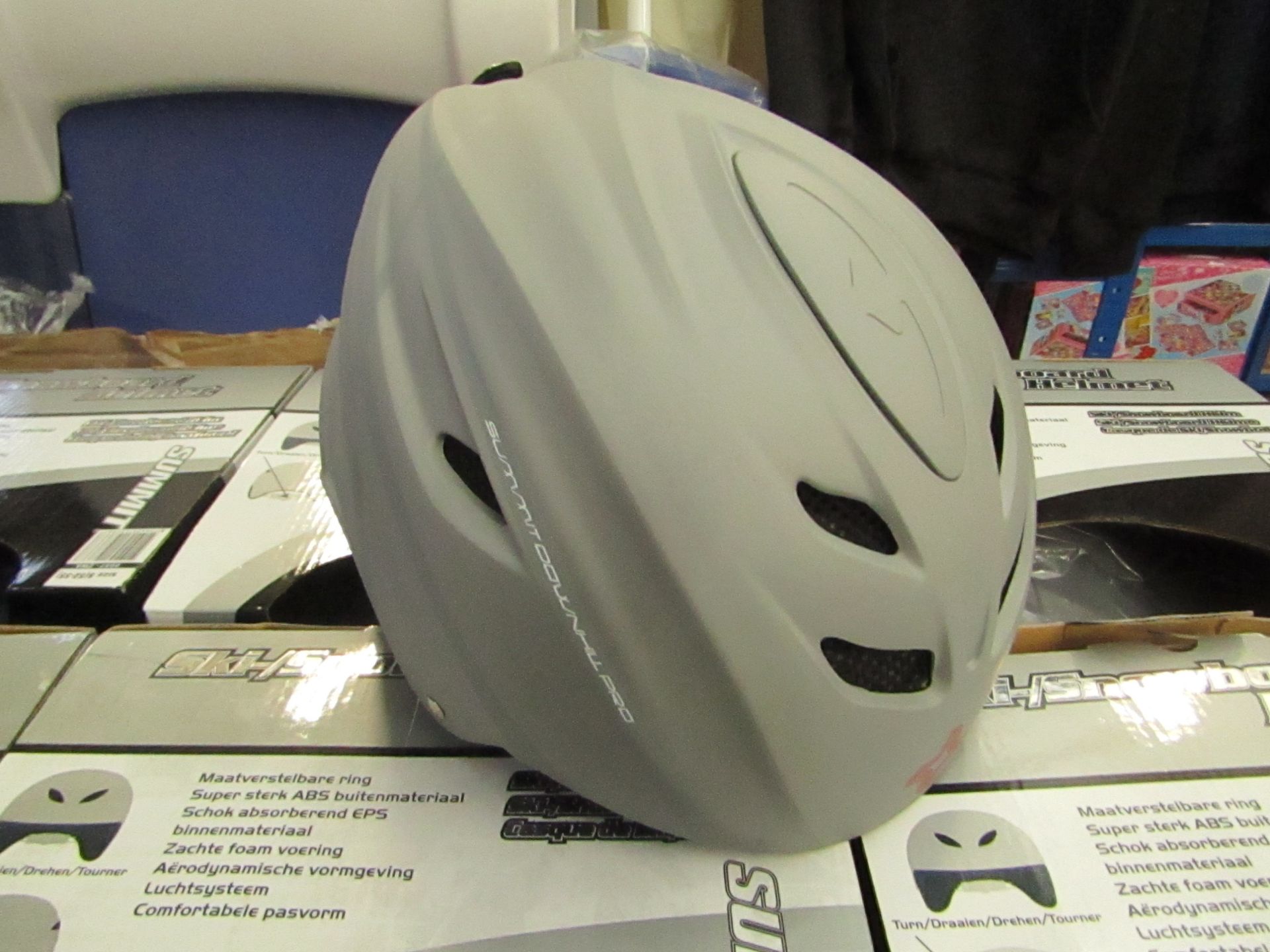 SKI/Snowboard Helmet - (GREY) Size - S (52/55CM) All new and boxed.