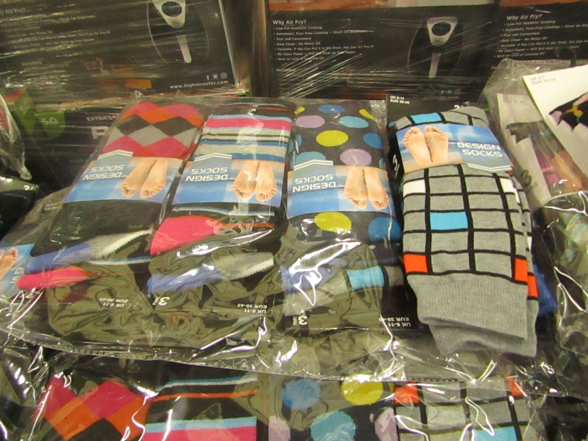 Pack of 12 x  pairs Mens Design Patterned Socks size 6-11 all new in packaging