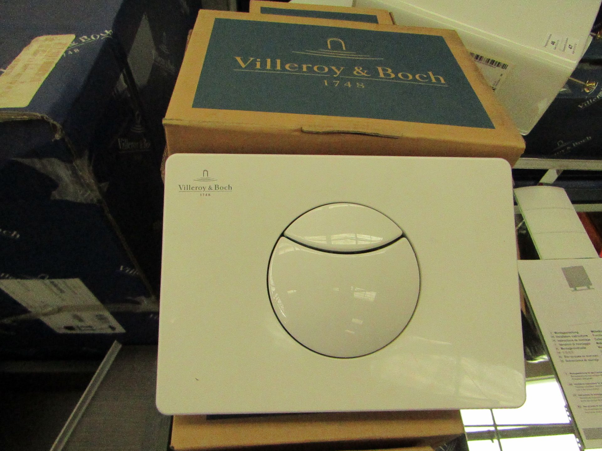 Villeroy and Boch push plate, new and boxed.