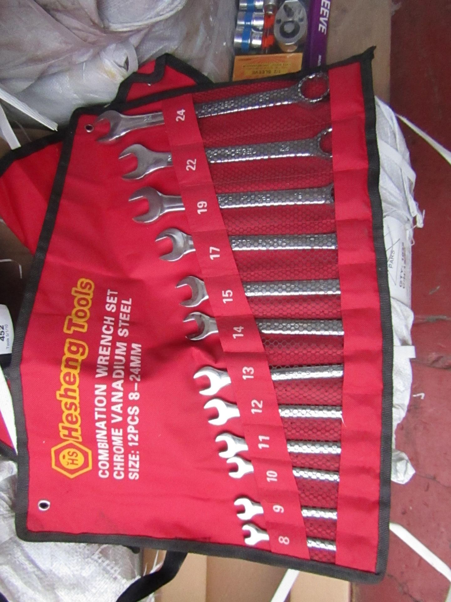 12 {piece Chrome Vanadium steel combination spanner set, new in carry roll.