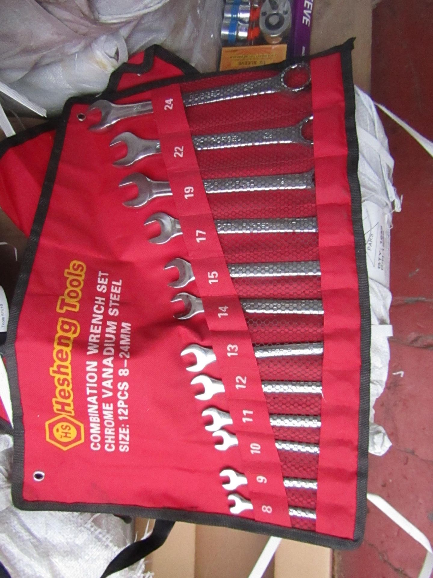 12 {piece Chrome Vanadium steel combination spanner set, new in carry roll.