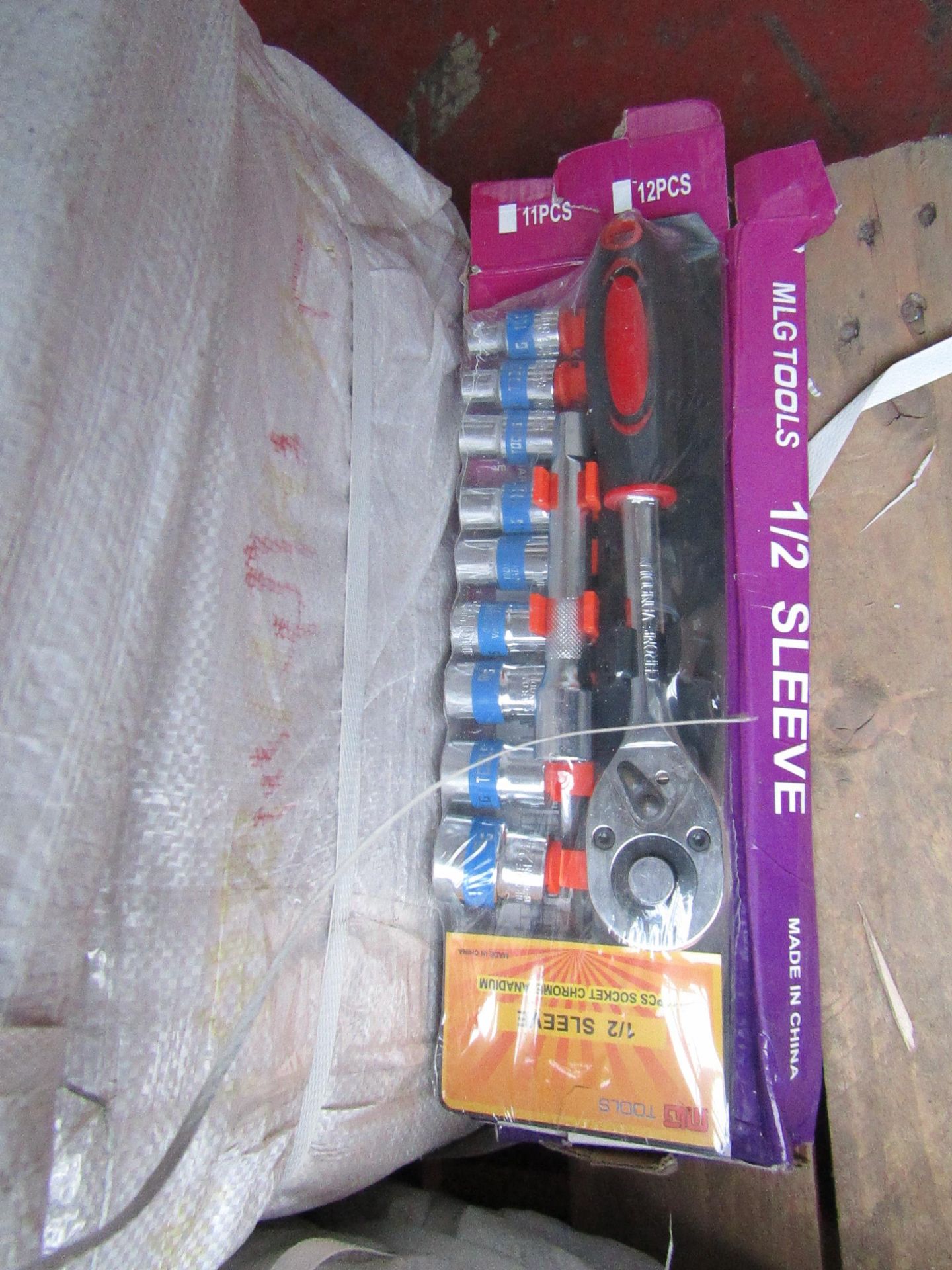 MLG Tools Socket set with ratchet handle, new and boxed