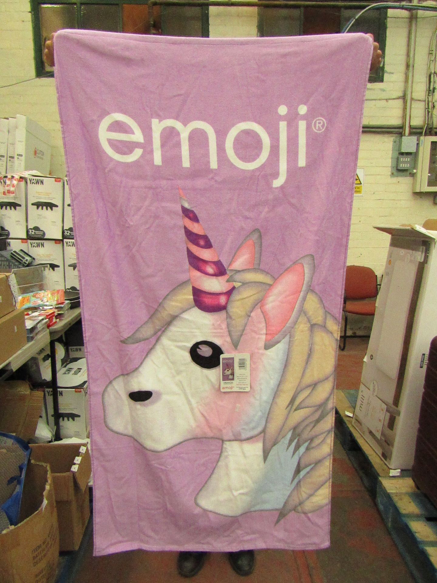 Emoji beach towel - 70X140cm - packaged.