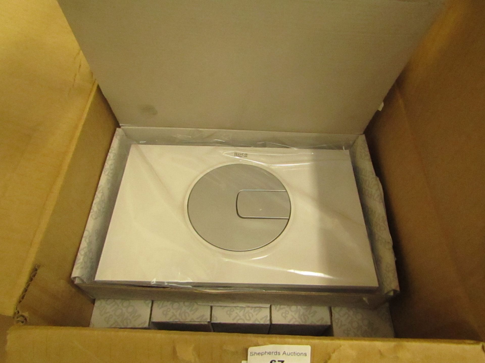 Roca PL4 Dual Combi Flush plate, new and boxed.