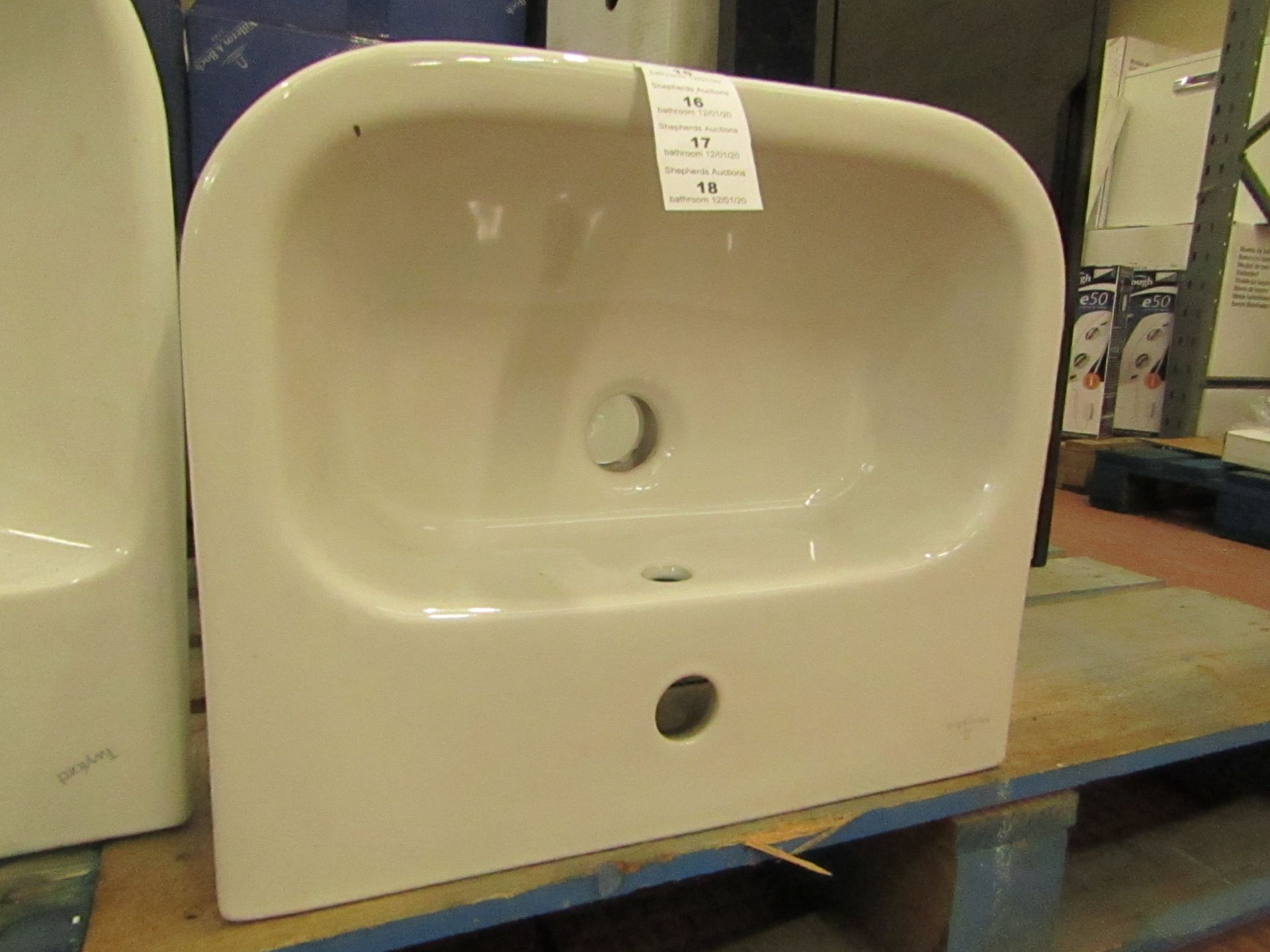 Villeroy and boch 450mm 1 tap hole sink, new