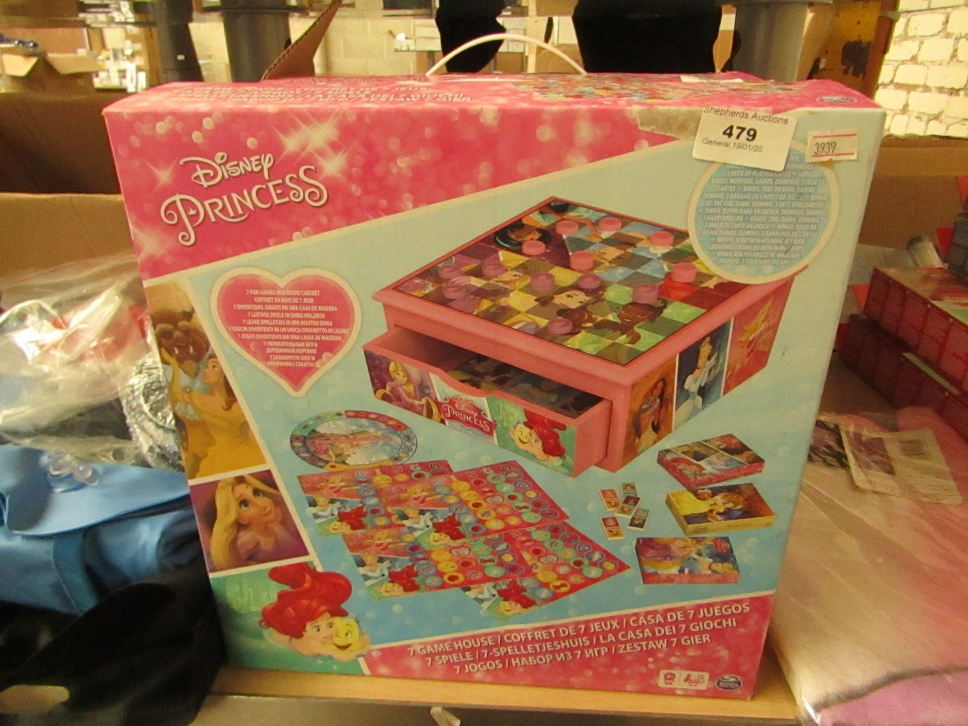 Disney Princess 7 Game House with accessories. New & Boxed