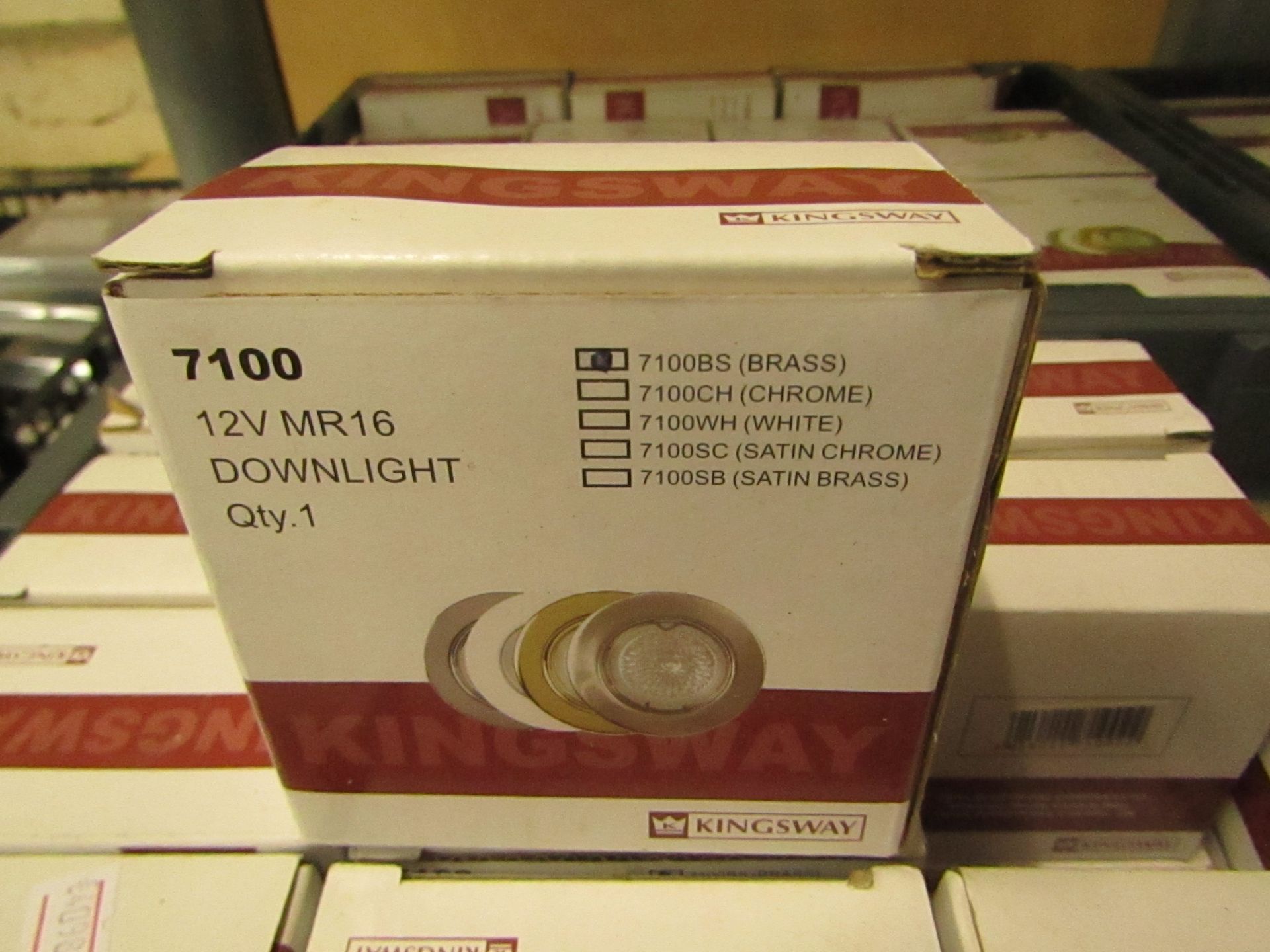 8 x 12v MR16 Downlights in Brass. Boxed