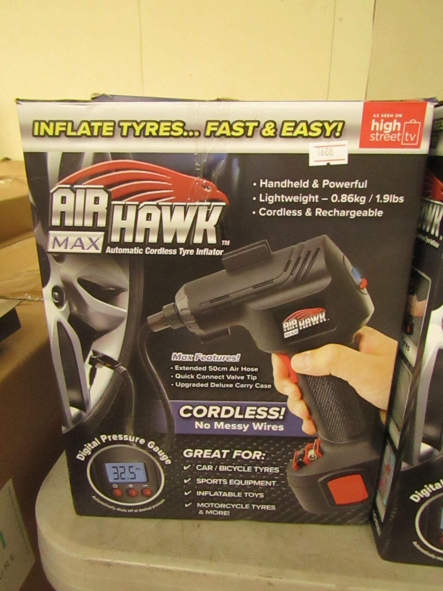 | 1x | Air Hawk Pro Cordless hand held compressor | unchecked and boxed | no online re-sale | SKU - Image 2 of 2