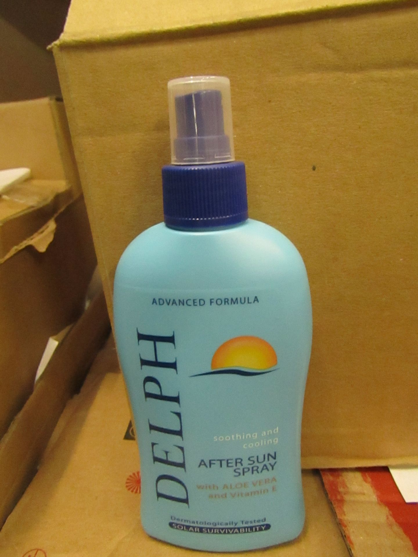 12 x 200ml Delph Soothing & Cooling After Sun Spray. New & Boxed - Image 2 of 2