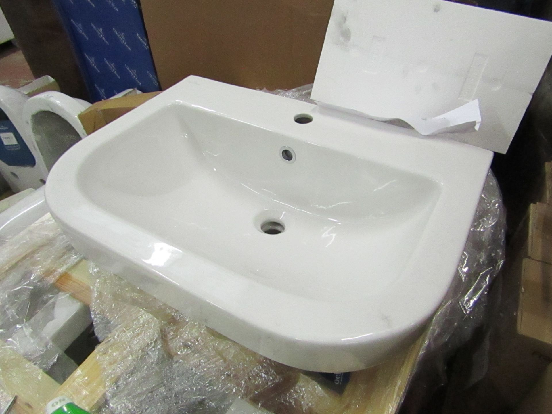 Villeroy and Boch 1TH basin with overflow, new.