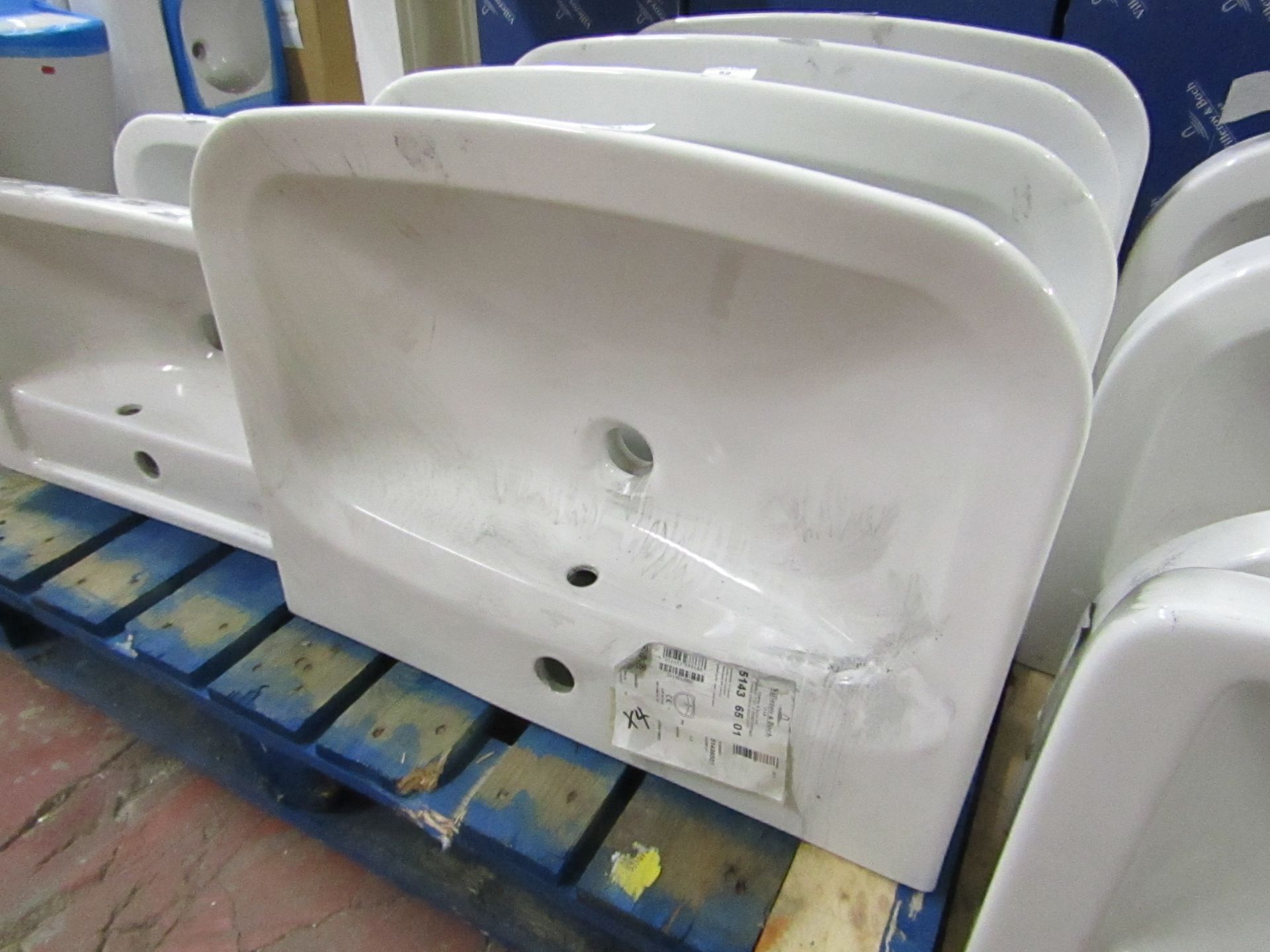 Villeroy and Boch 1TH basin with overflow, new.