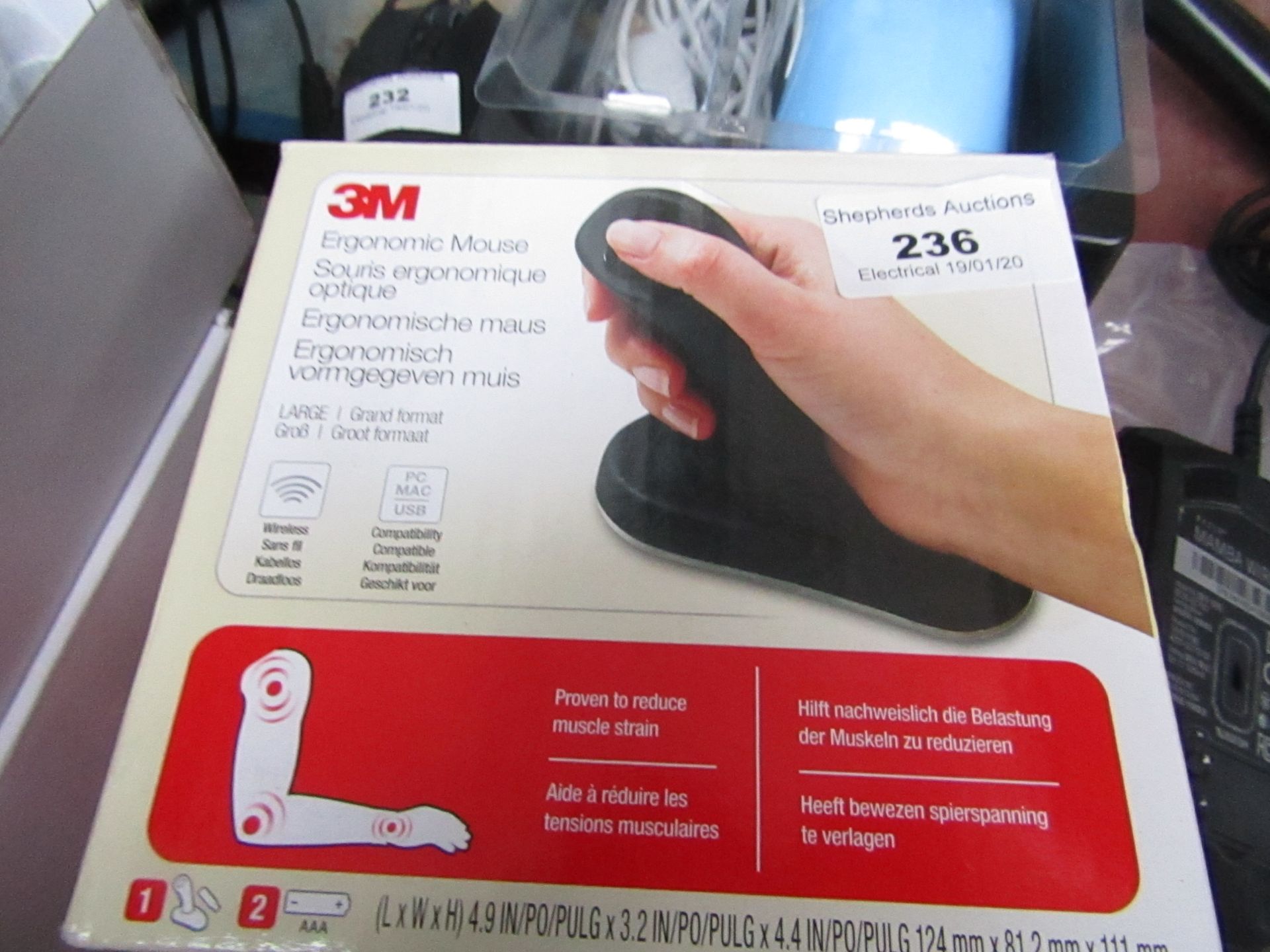 3M - Ergonomic Mouse - Untested and boxed.