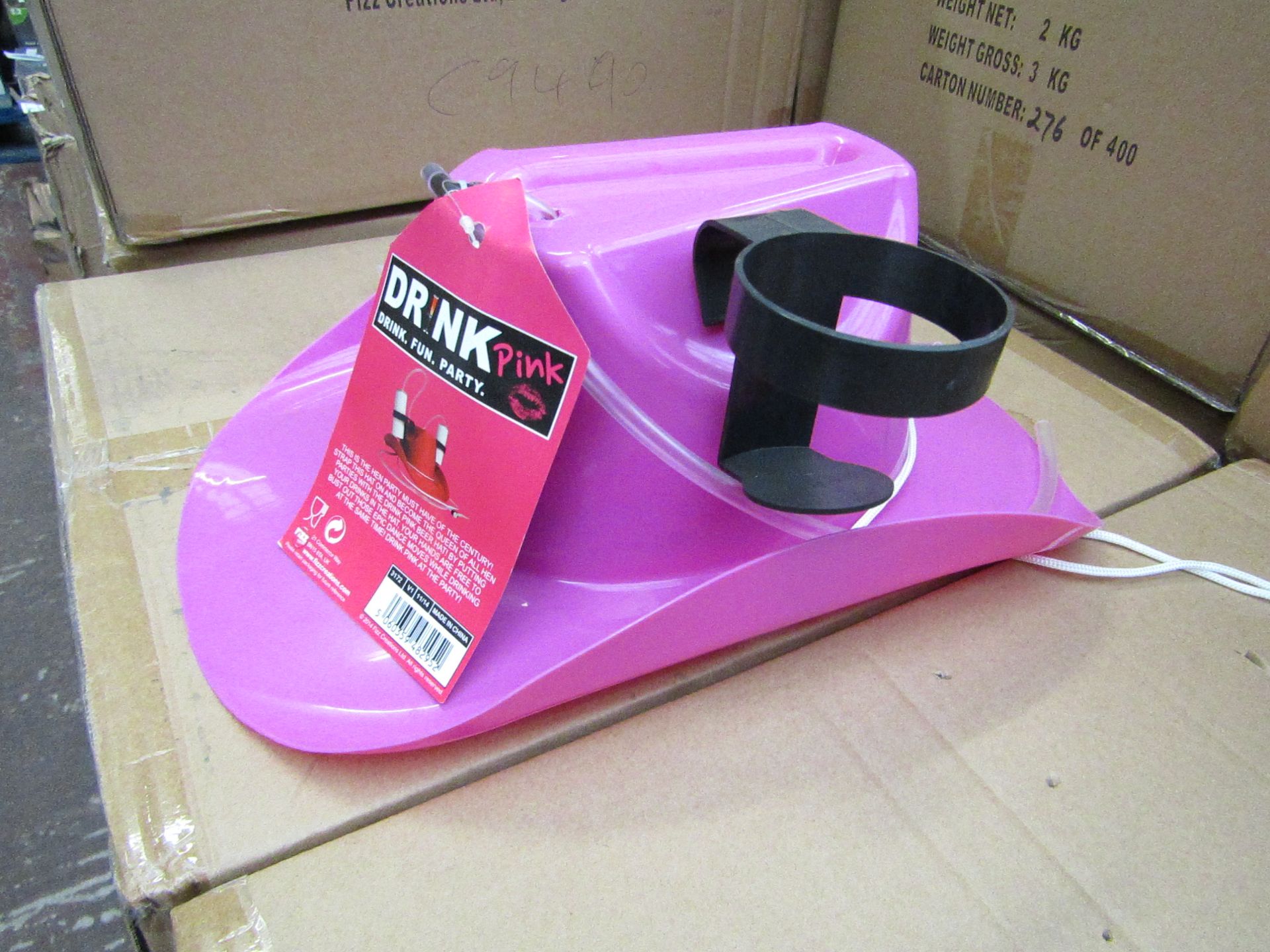 Box of 6 x Novelty Drinking Hats with drink Holders & Straws.Ideal For Parties. New & Boxed