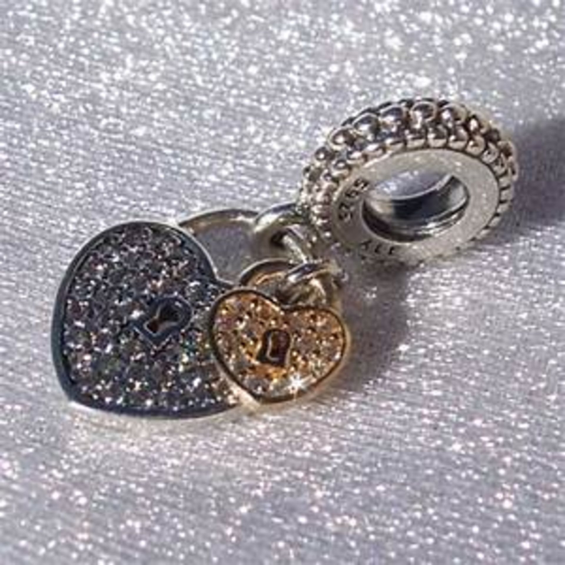 Pandora Heart & Lock Charm 925 Silver in Presentation pouch & comes with gift bag (ideal