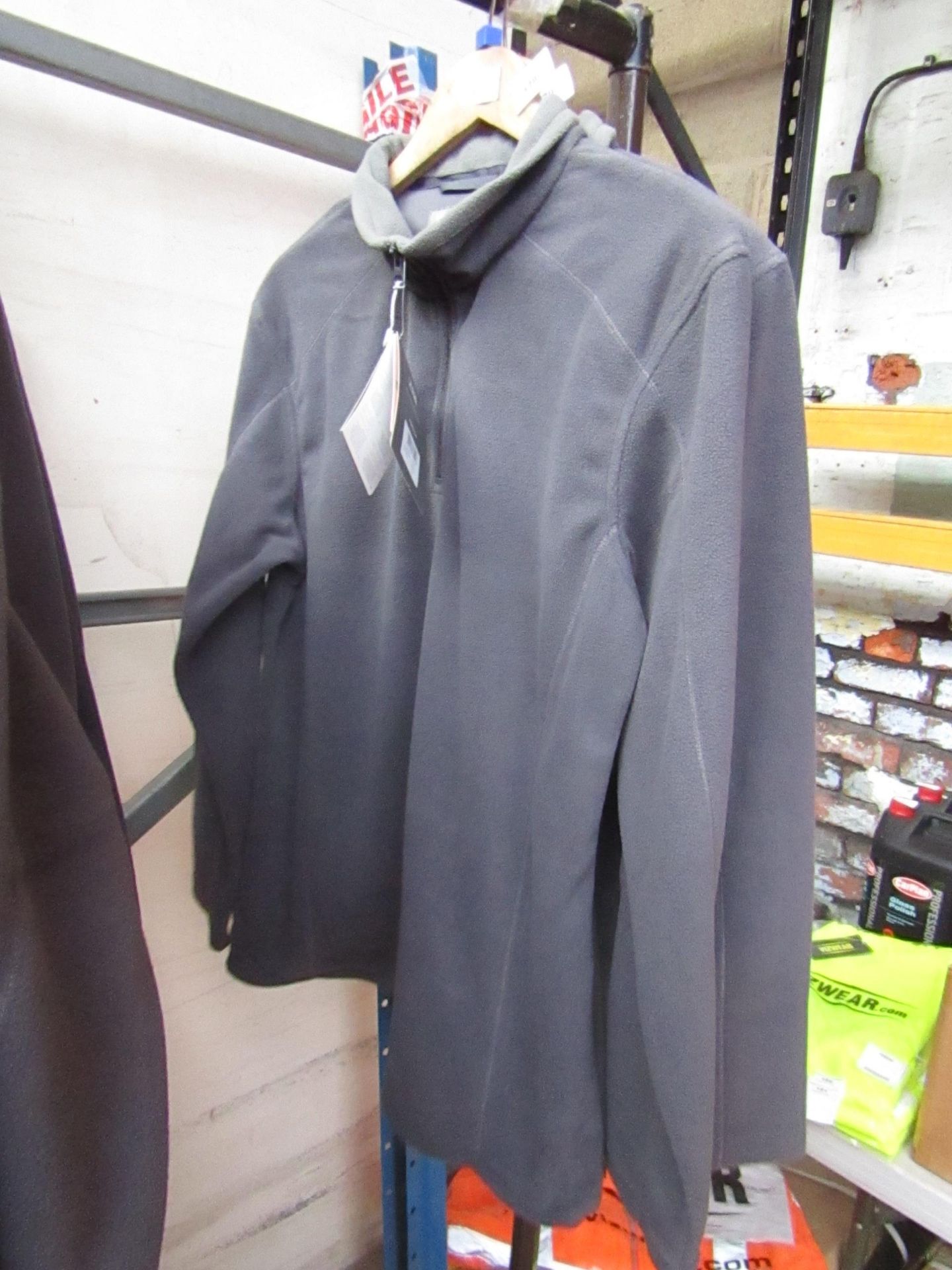 Ladies Regatta Professional Fleece Seal Grey / Smoke. Size 14. new in Packaging