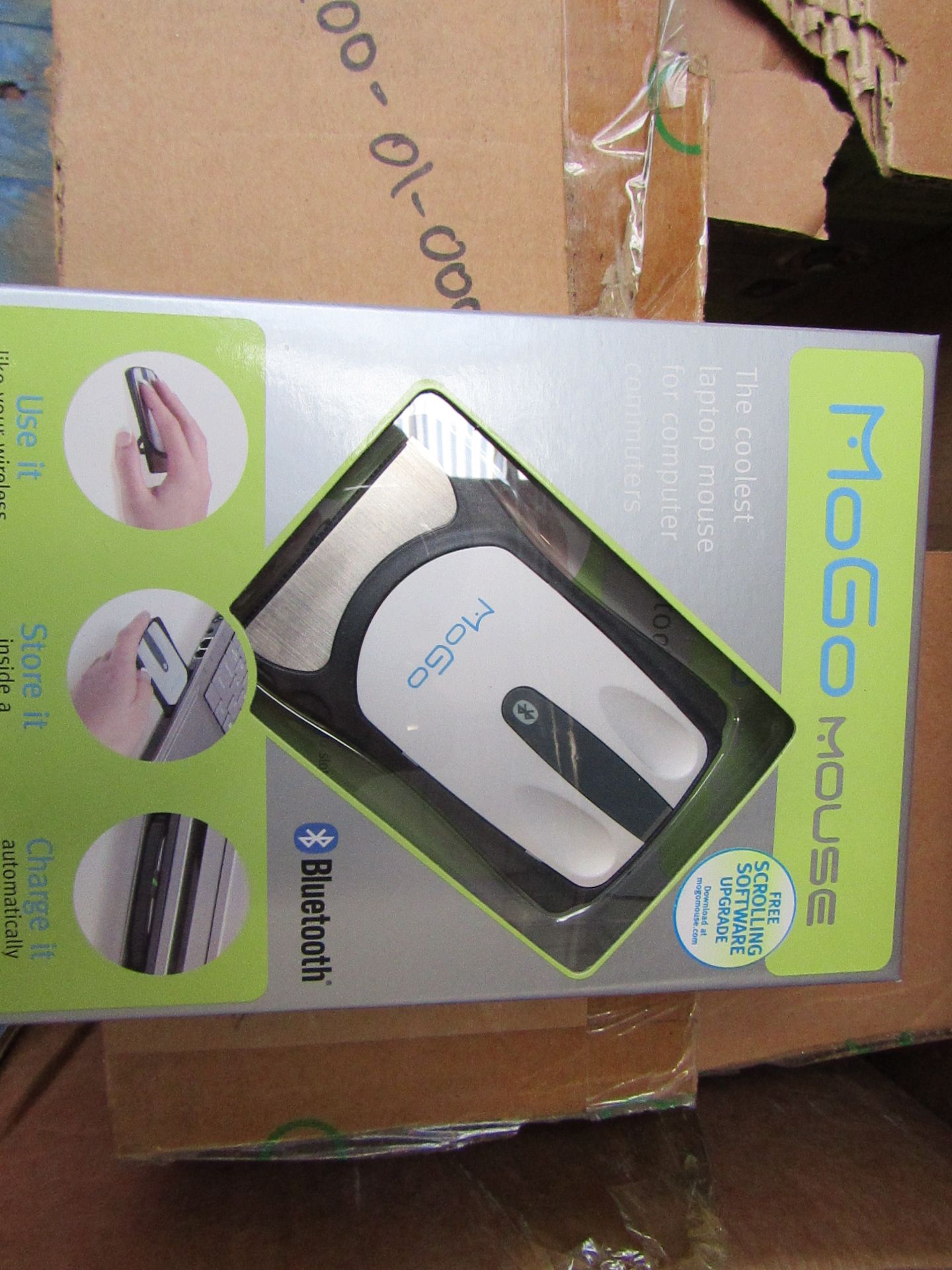 MoGo Bluetooth mouse, new and boxed.