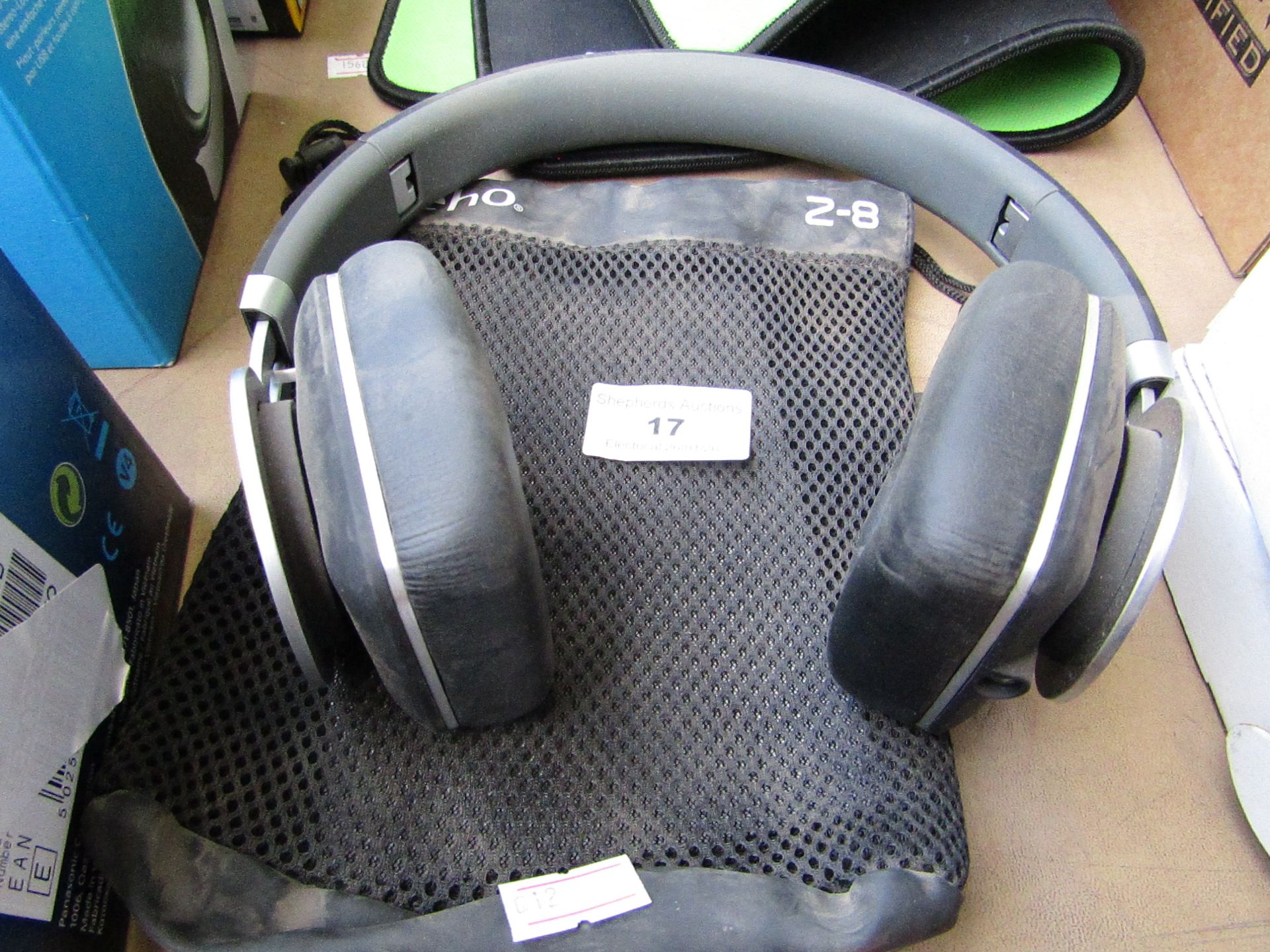 Veho Z-8 over-ear headphones, untested.