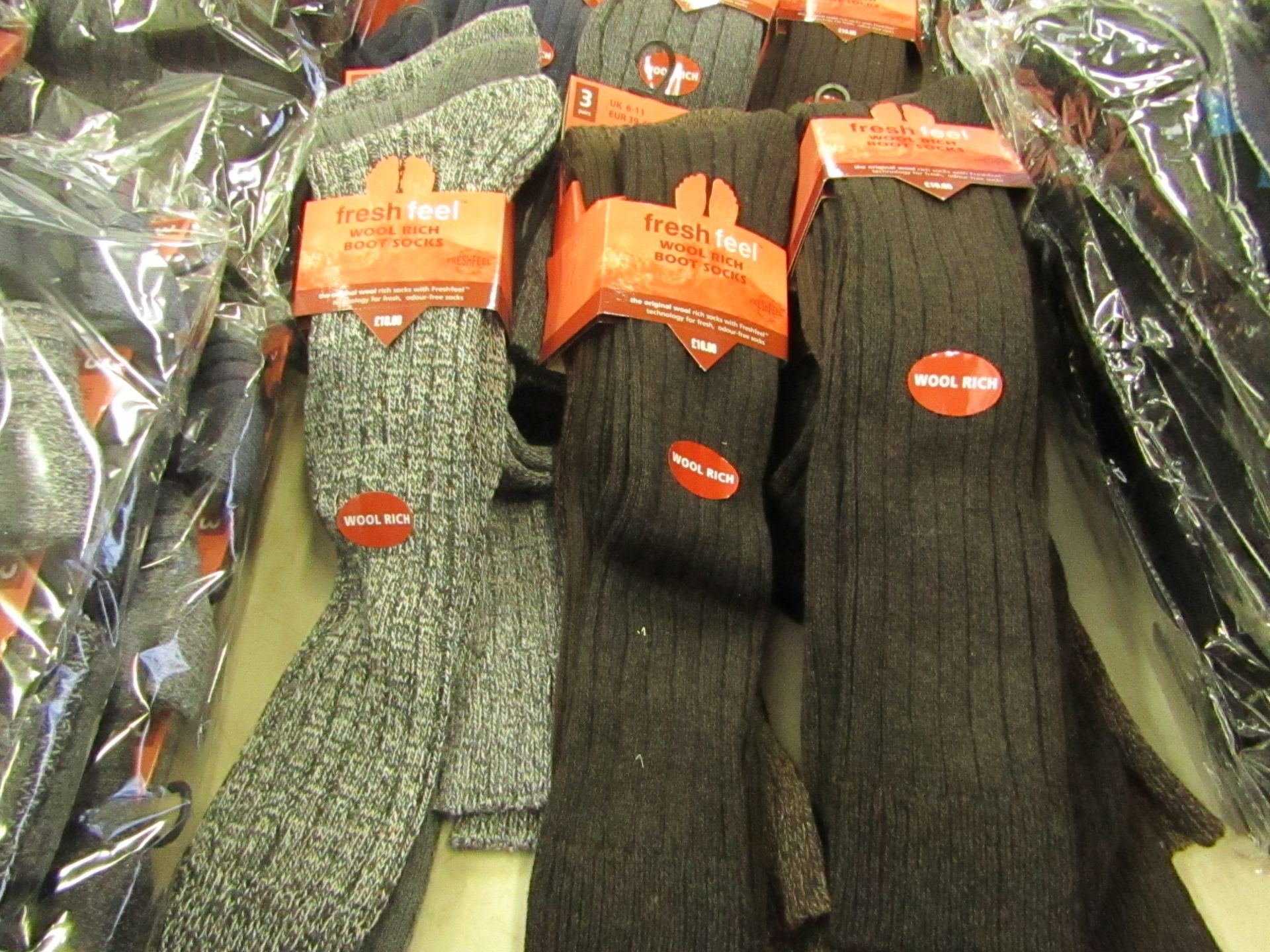 6 X Pairs of Rich Wool Boot Socks size 6-11 new in packaging