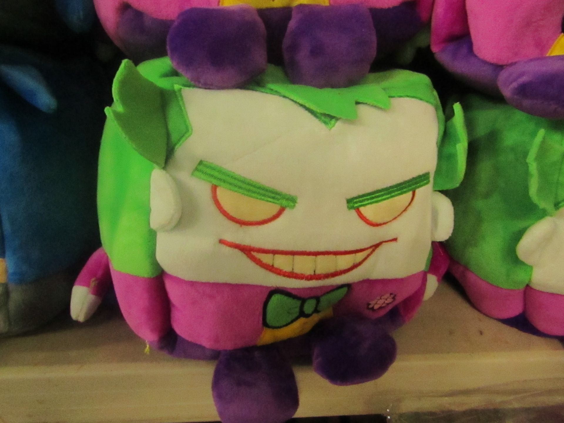 Extra Large (D2L) Wish Factory Kawaii Cubes. The Joker. New with tags