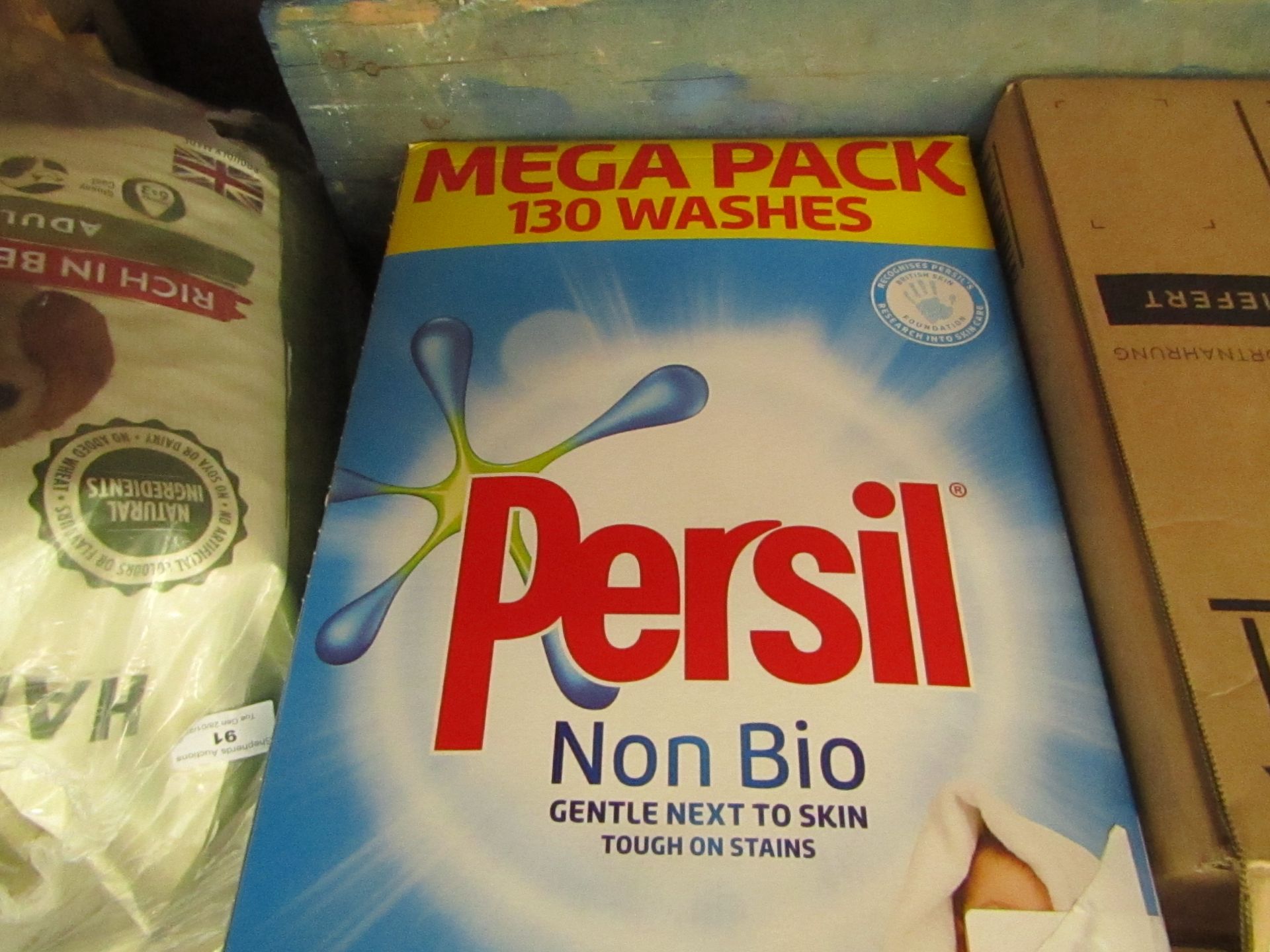 Persil Non Bio Washing powder. 130 Washes. Box was ripped but has been re sealed