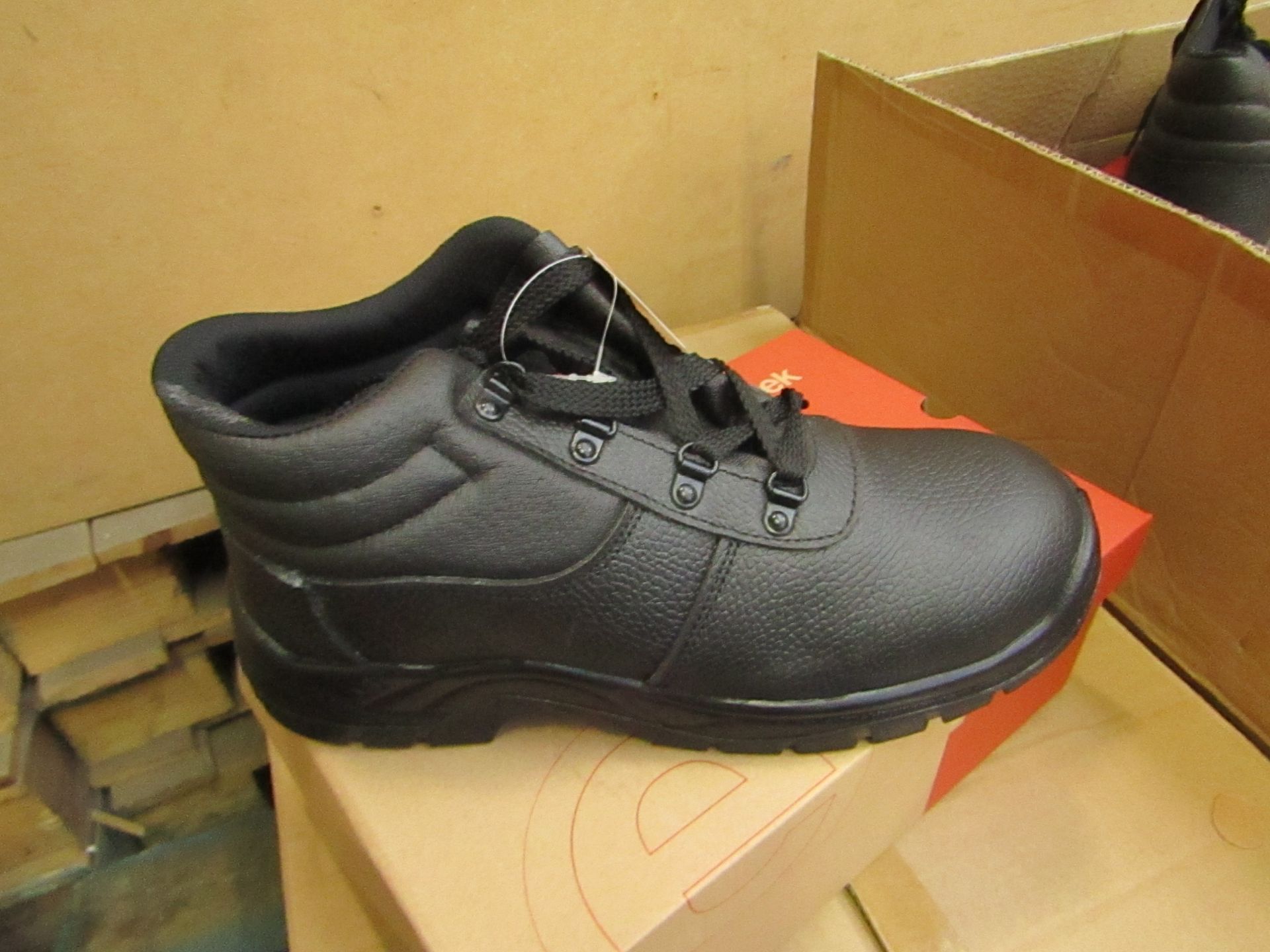 Centek FS330 safety boot, new and boxed size 10