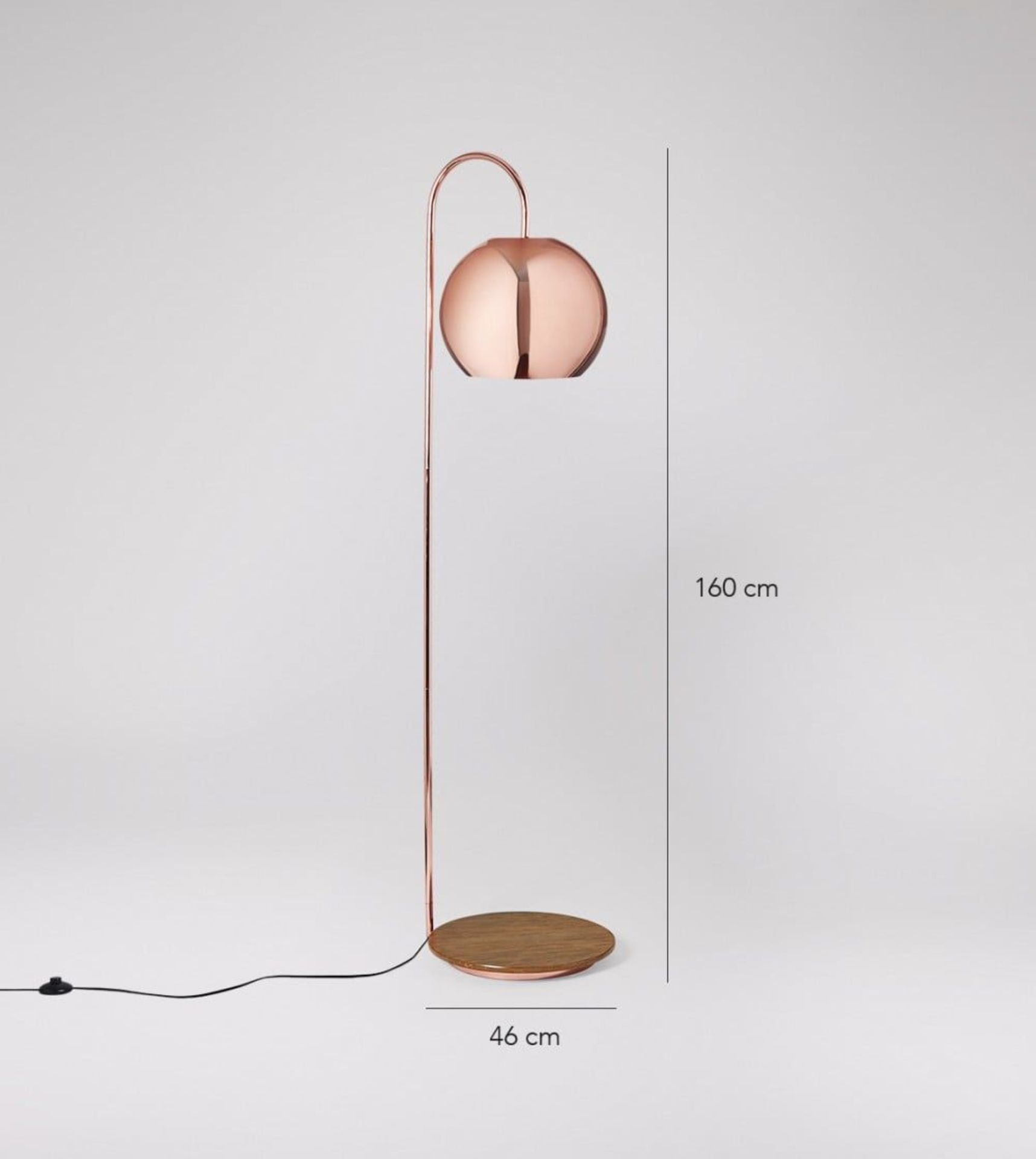 | 1x | SWOON ALGOL FLOOR LAMP COPPER | BOXED | SKU - | RRP £ 139 |