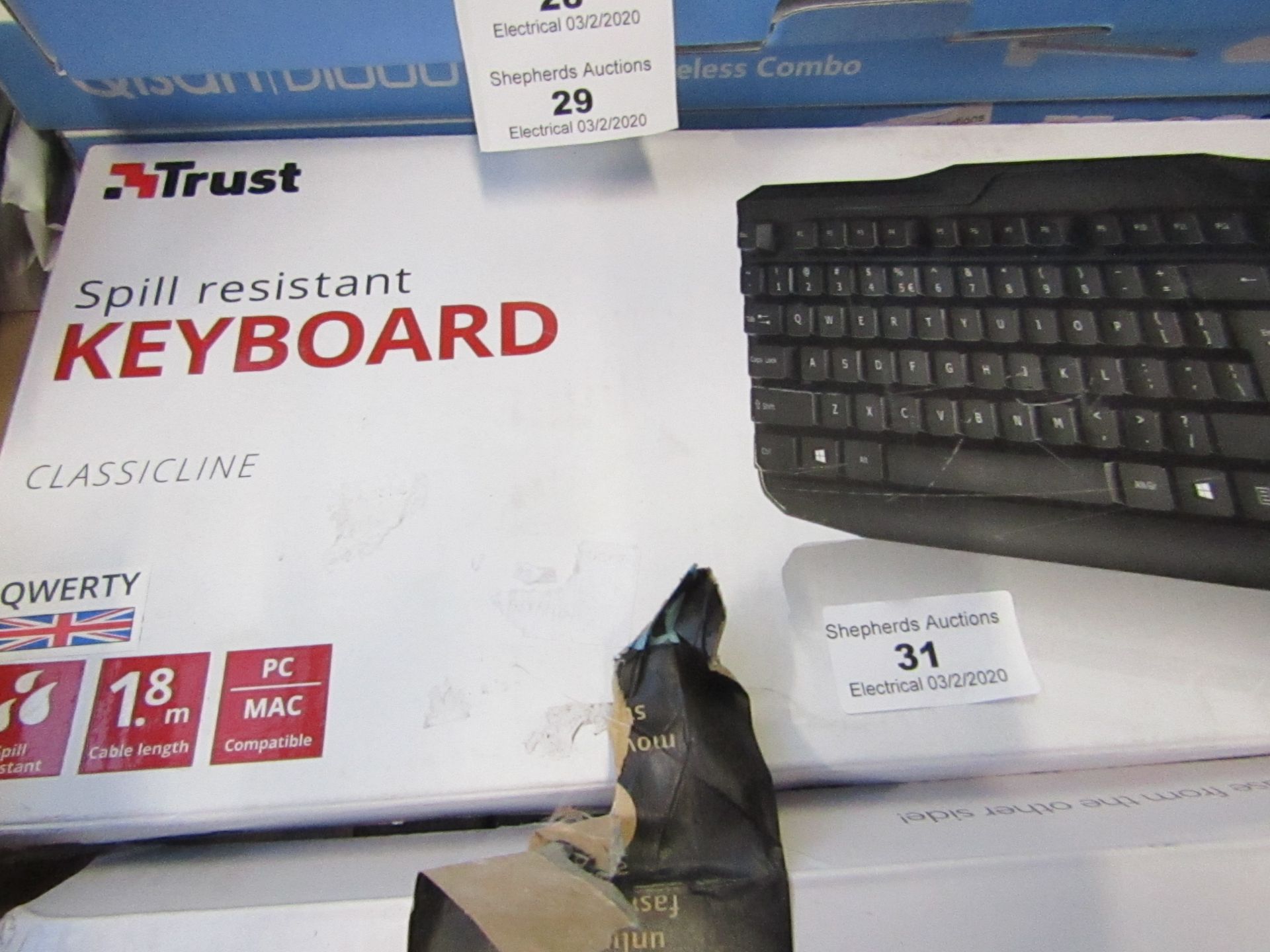 TRUST - Spill Resistant keyboard - CLASSICLINE - Untested and boxed.