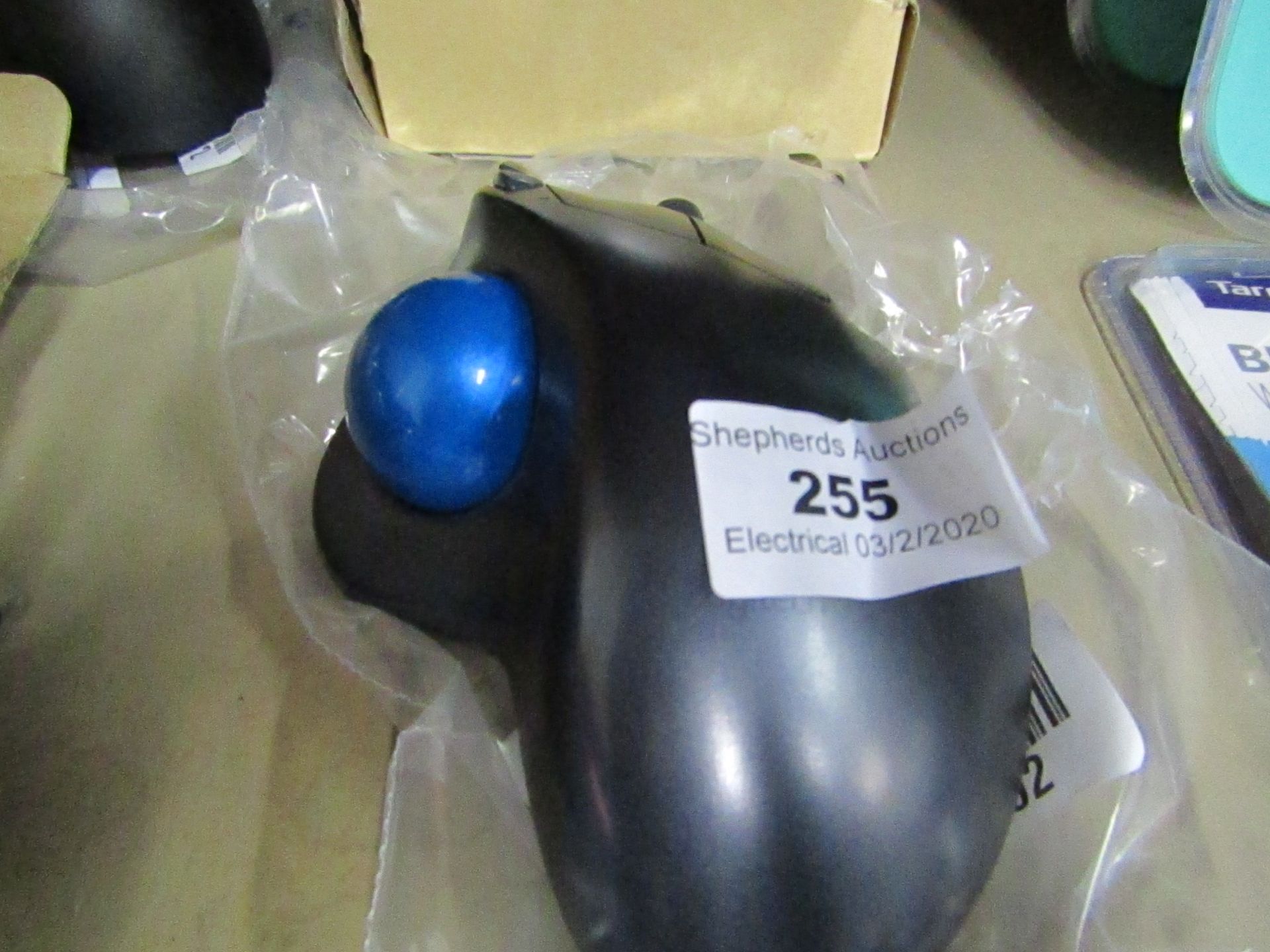 Logitech - M570 Wireless Ball Mouse - Untested.