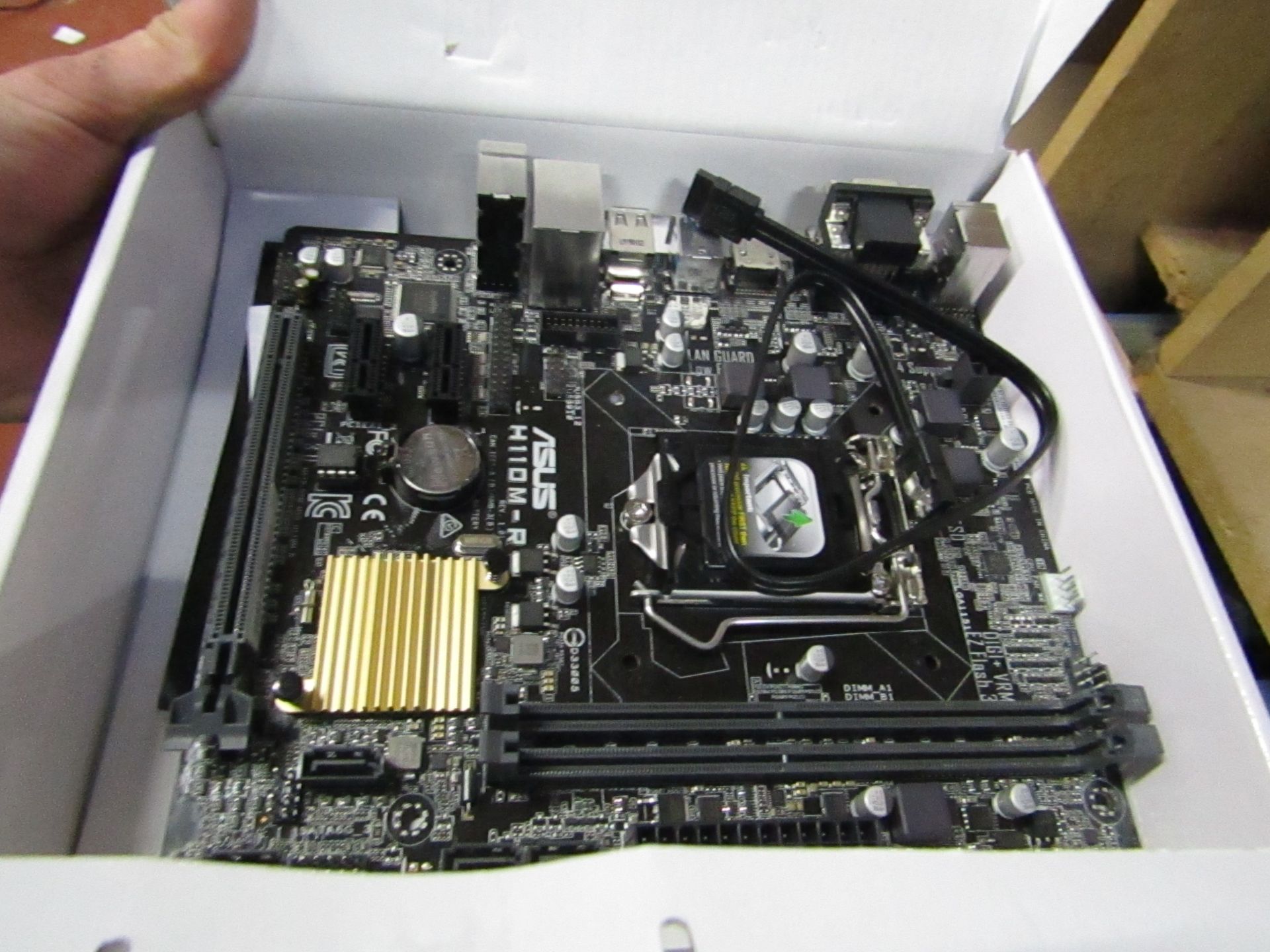 ASUS - Genuine parts - unsure to what content is - Boxed.