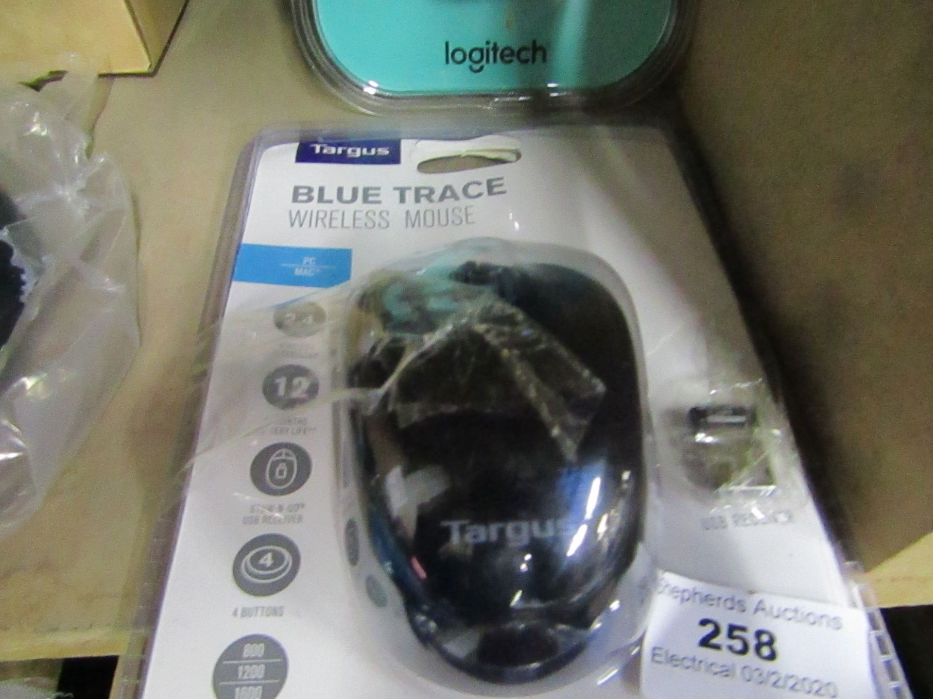 TARGUS - Blue Trace Wireless Mouse - Untested and packaged.