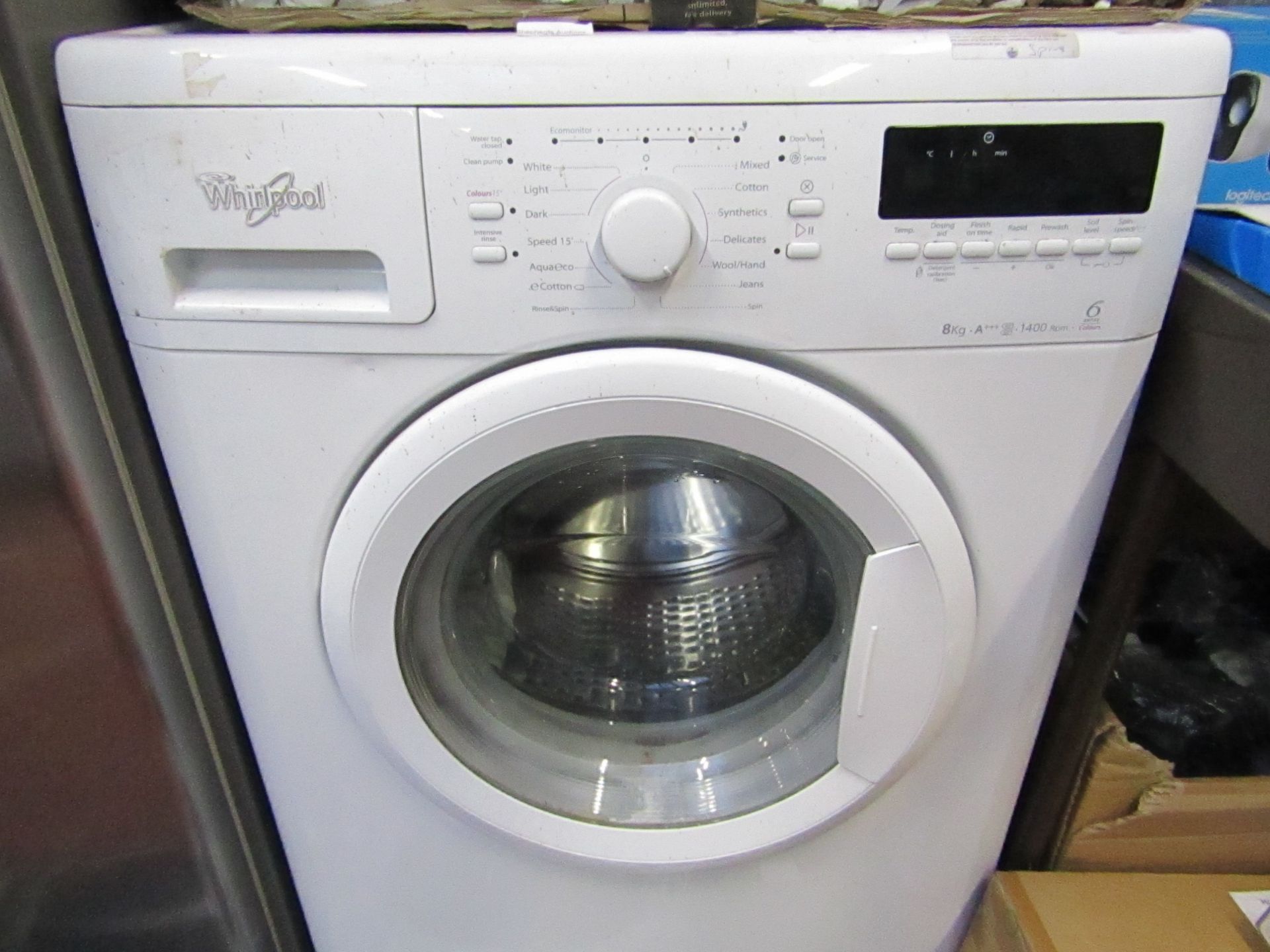 Whirlpool 6th Sense Colours 8Kg washing machine, powers on and spins.