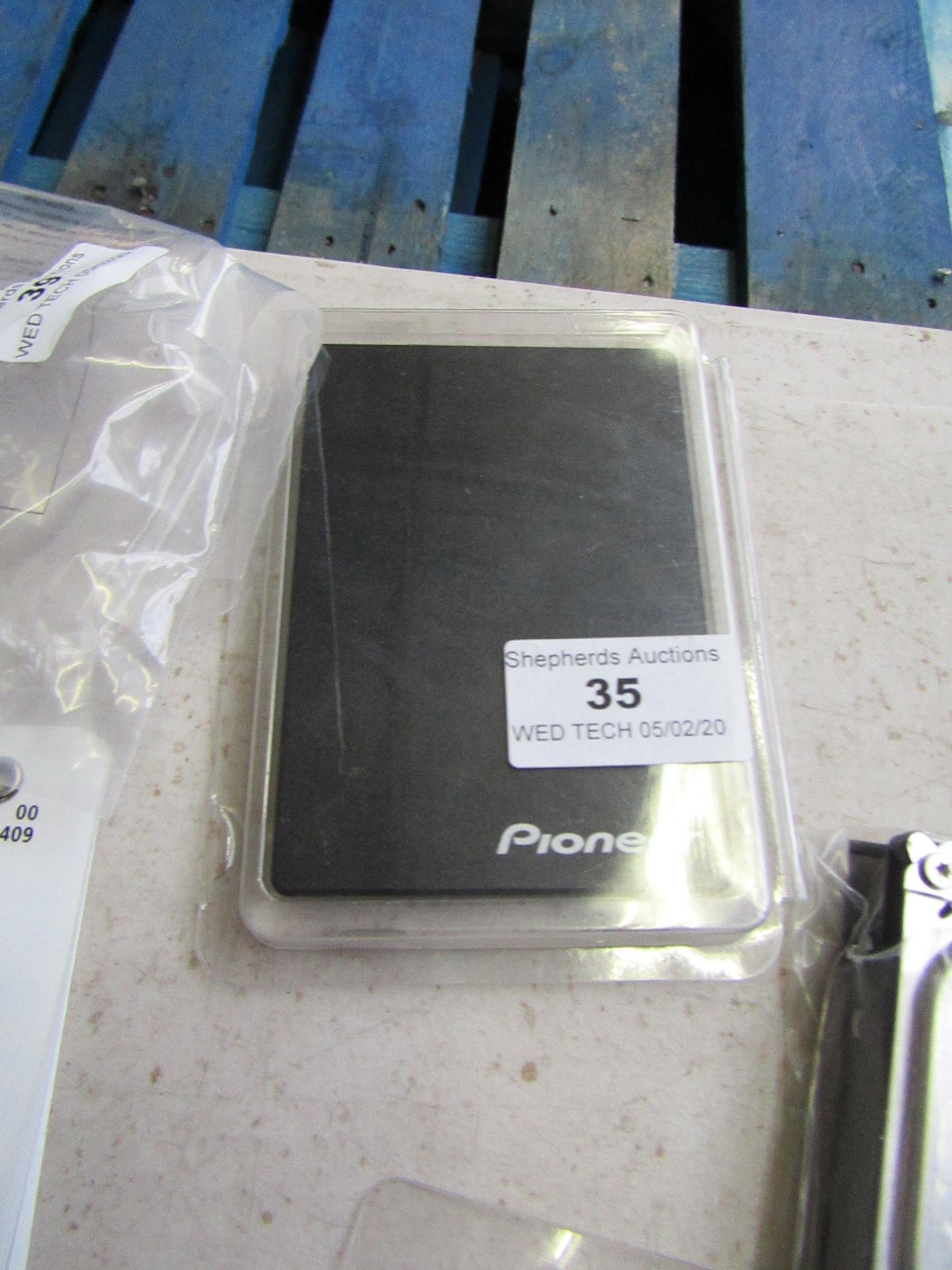 Pioneer 512GB SSD, untested.
