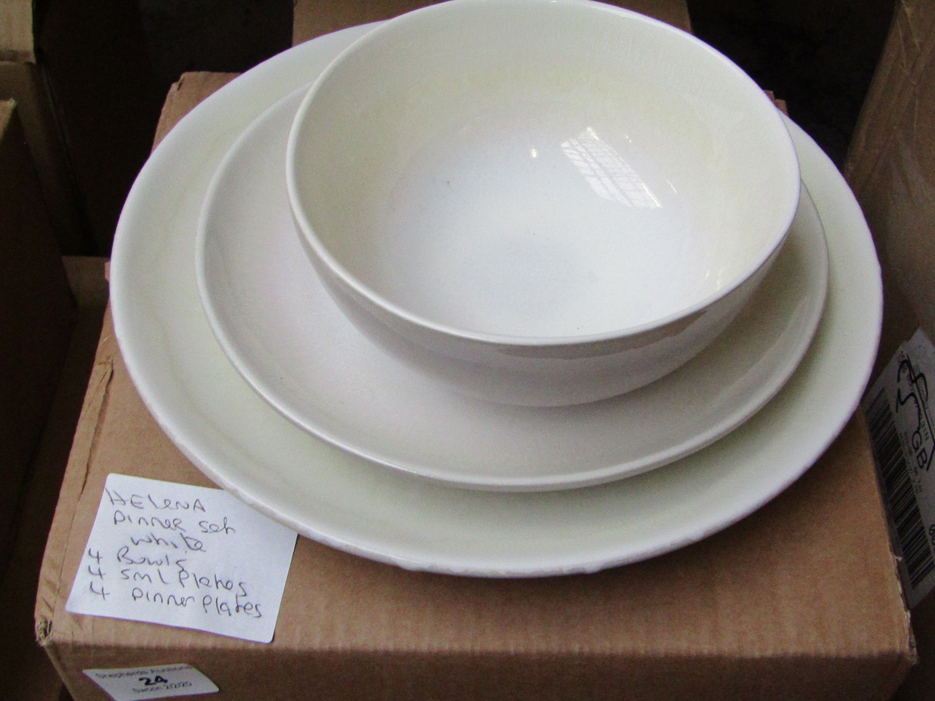 | 1 x | SWOON HELENA 12PC DINNER SET WHITE | BOXED | SKU - | RRP £ 120 |