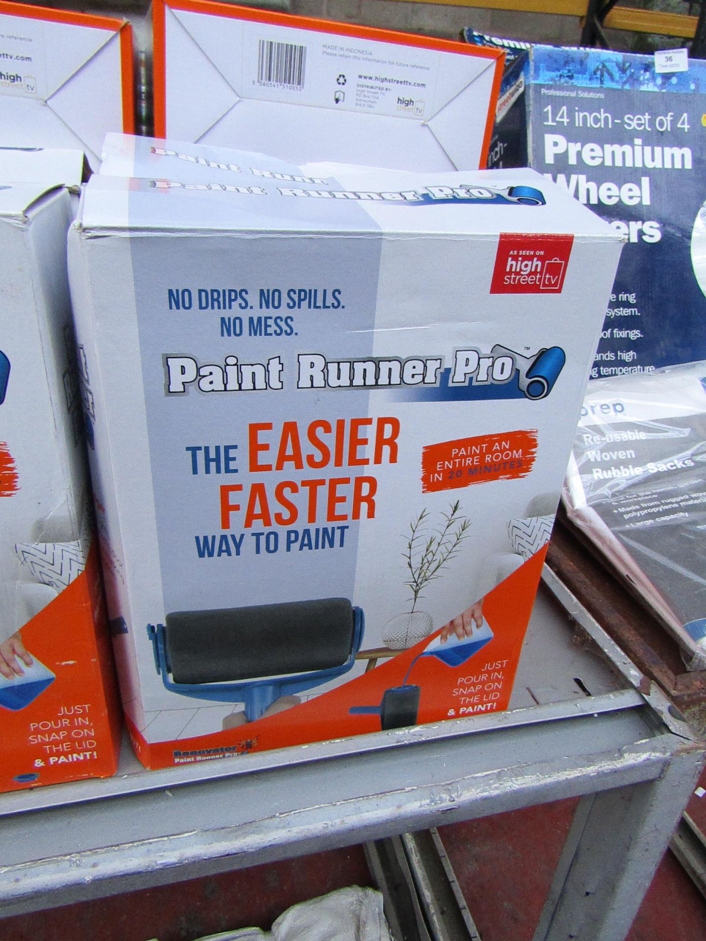 | 1x | PAINT RUNNER PRO | UNCHECKED AND BOXED | NO ONLINE RE-SALE| SKU C5060541510050 | RRP £29.99 |