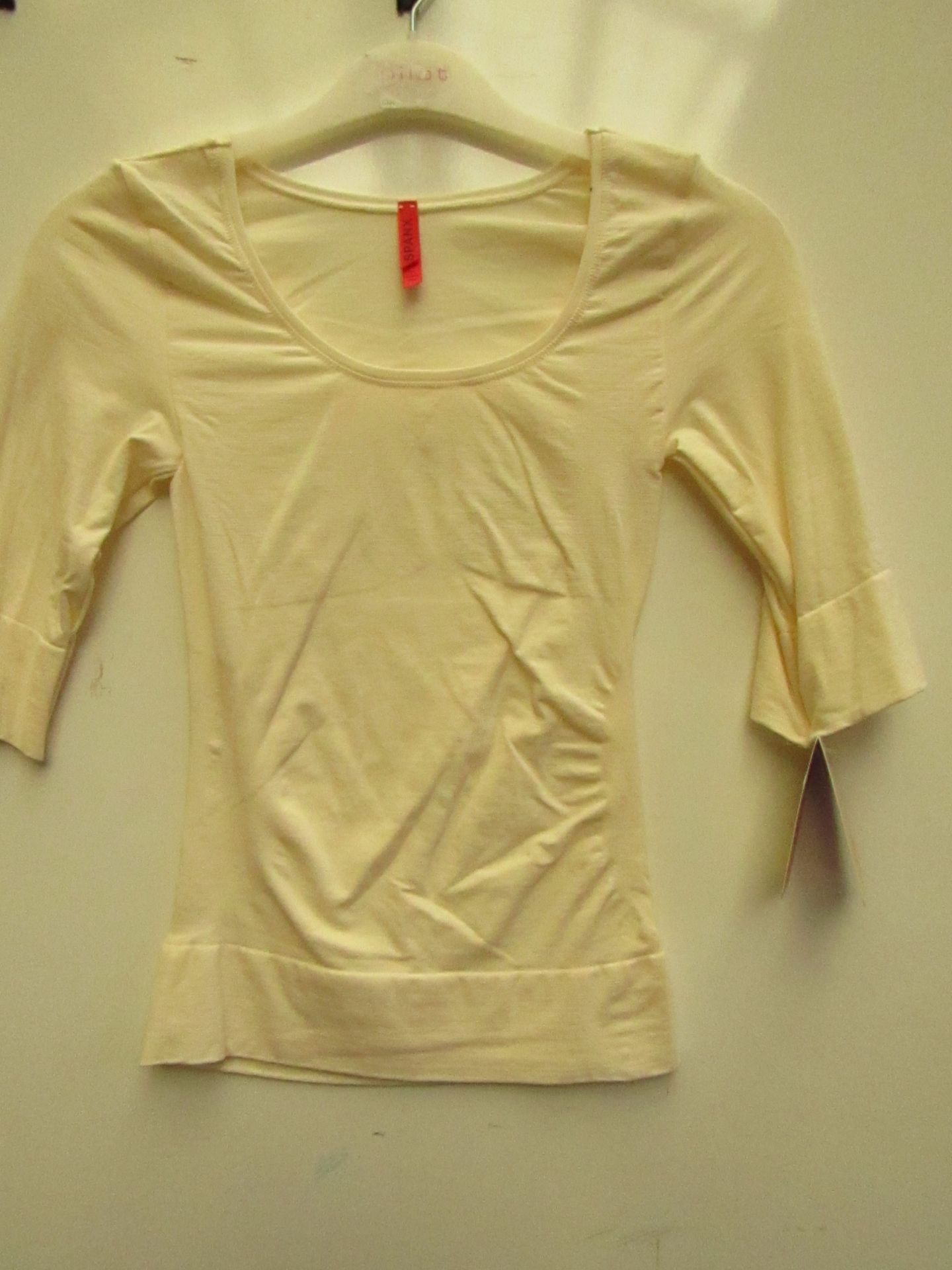 Spanx On Top and In Control Elbow Length Scooped Neck Top size medium RRP £20 new with tag